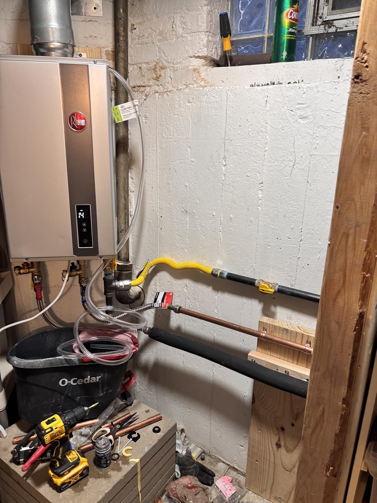 RTG-95DVLN-3 High Efficiency Non-Condensing Indoor Tankless Natural Gas Water Heater 9.5 GPM, 199,900 BTUs customer photo 1