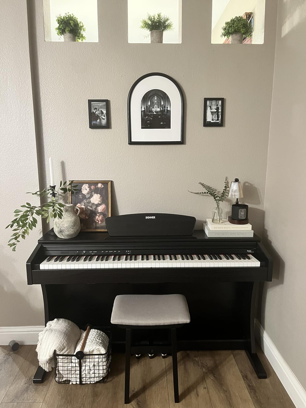 Donner DDP-400 Digital Piano with 88 Key Progressive Weighted Keyboard, Premium Upright Piano Keyboard customer photo 1