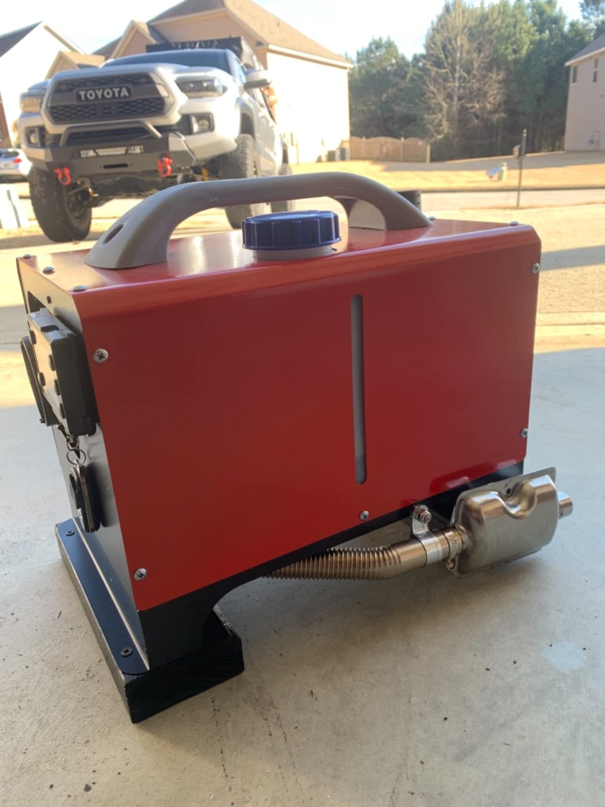 VEVOR Diesel Heater, 12V 5KW All-in-one Diesel Air Heater with Remote Control and LCD Display, 5L Fuel Tank Portable Diesel Parking Heater, Rapid Heating for RV Trailer Camper Van Boat customer photo 1