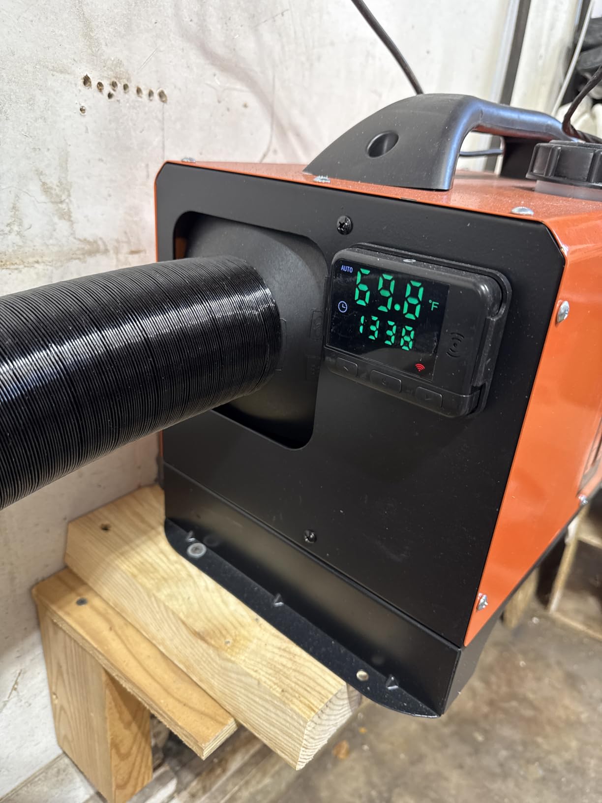 VEVOR Diesel Heater, 12V 5KW All-in-one Diesel Air Heater with Remote Control and LCD Display, 5L Fuel Tank Portable Diesel Parking Heater, Rapid Heating for RV Trailer Camper Van Boat customer photo 2
