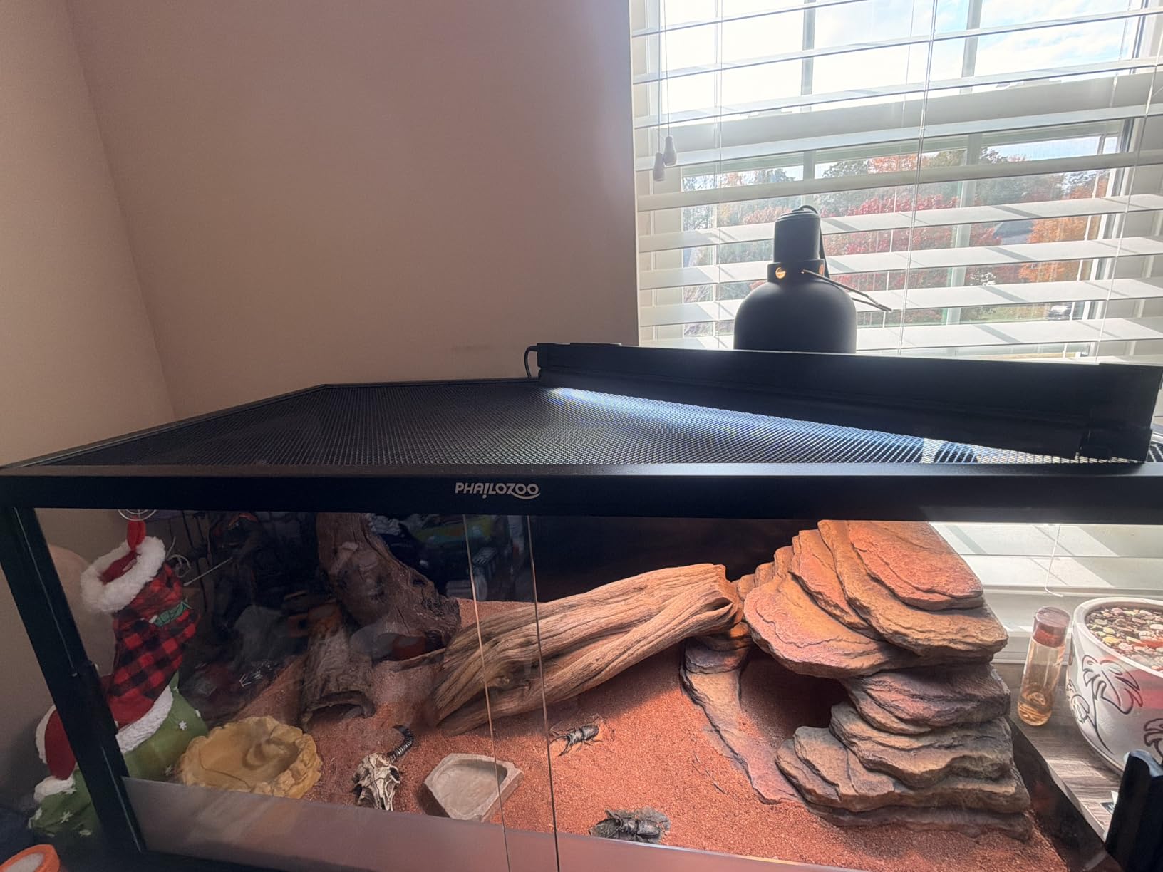 85 Gallon Reptile Tank, Front Opening Snake Tank for Easy Maintenance, Reptile Enclosure with Top Screen Ventilation 48''x24''x18'' customer photo 2