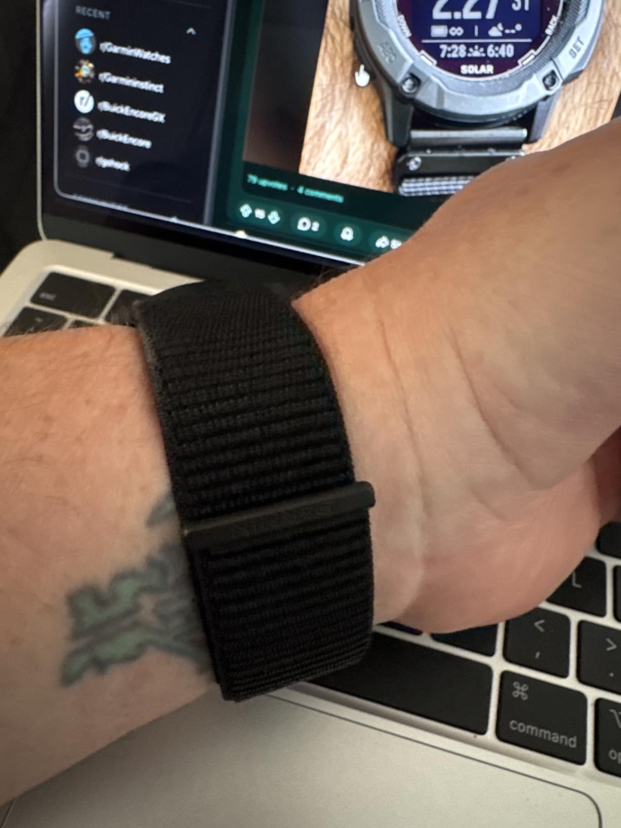 Garmin UltraFit Nylon Strap (26 mm) - Black customer photo 1