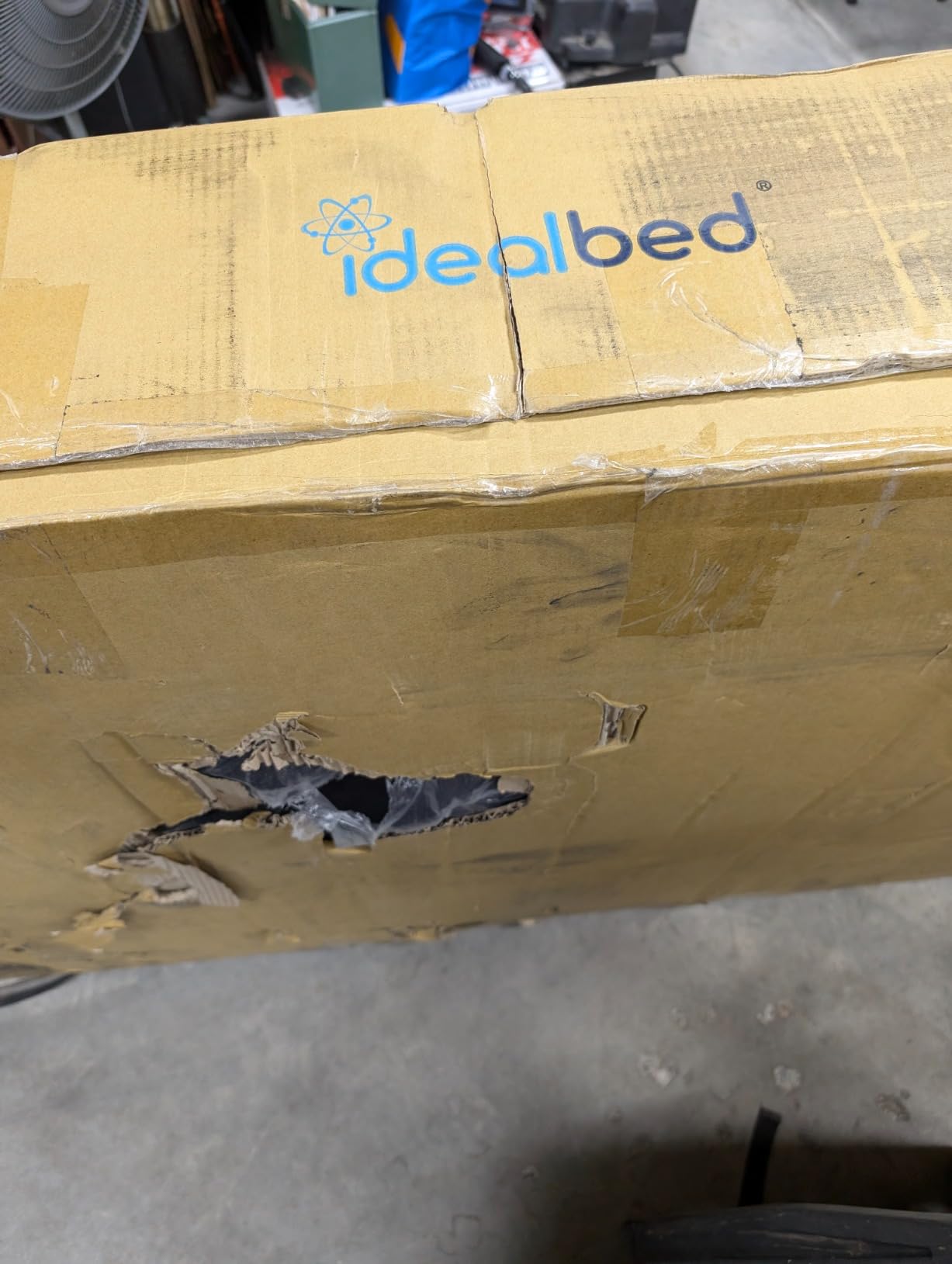 iDealBed 6i Custom Adjustable Bed Base, Pillow Tilt, Wall-Hugger, Wireless, Massage, Memory, Advanced Smooth Silent Operation, Bluetooth, USB Ports, Zero G (California King) customer photo 2