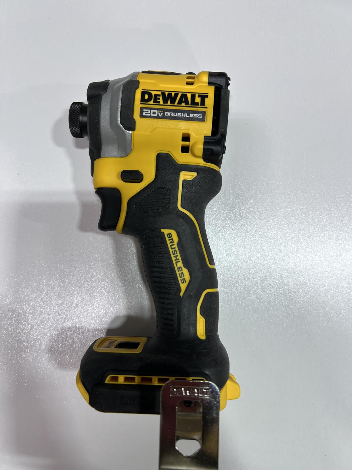 DEWALT DCF850B 20V Cordless Brushless Compact 1/4'' Impact Driver (Tool Only) (DCF850B-NBX) customer photo 1
