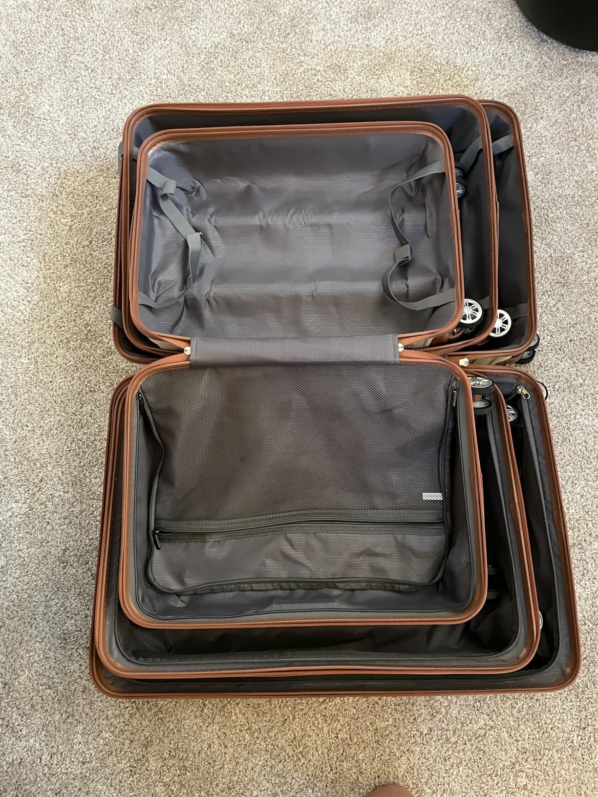 Melalenia Luggage Sets 7 Piece Suitcase Set, Hard Shell Carry on Luggage Travel Suitcases with Spinner Wheels and TSA Lock, Lightweight Luggage Set for Women, Black Brown customer photo 2