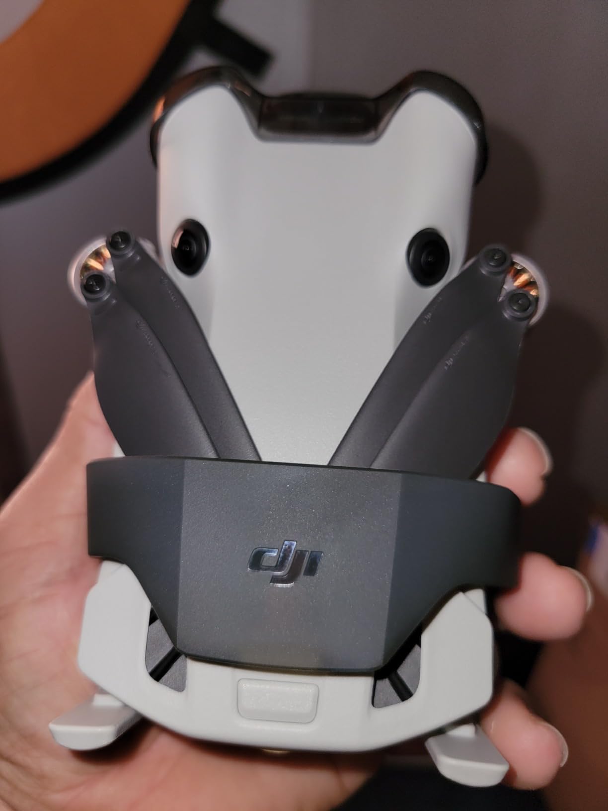 DJI Mini 4 Pro (DJI RC 2), Drones with Camera for Adults 4K, Under 0.549 lbs/249 g, 34 Mins Flight Time, 20km Max Video Transmission Distance, Omnidirectional Vision Sensing customer photo 2