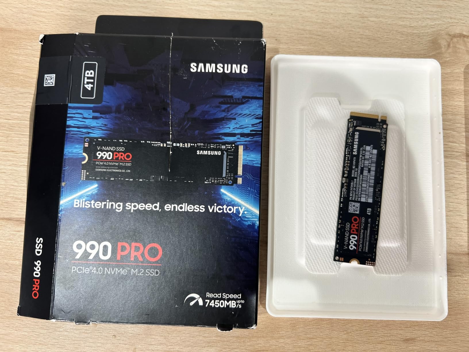 Samsung 990 PRO Heatsink SSD 4TB, NVMe M.2 2280, Read Speeds Up to 7,450MB/s Best for PlayStation 5 (PS5 SSD) Console Expansion MZ-V9P4T0CW customer photo 1
