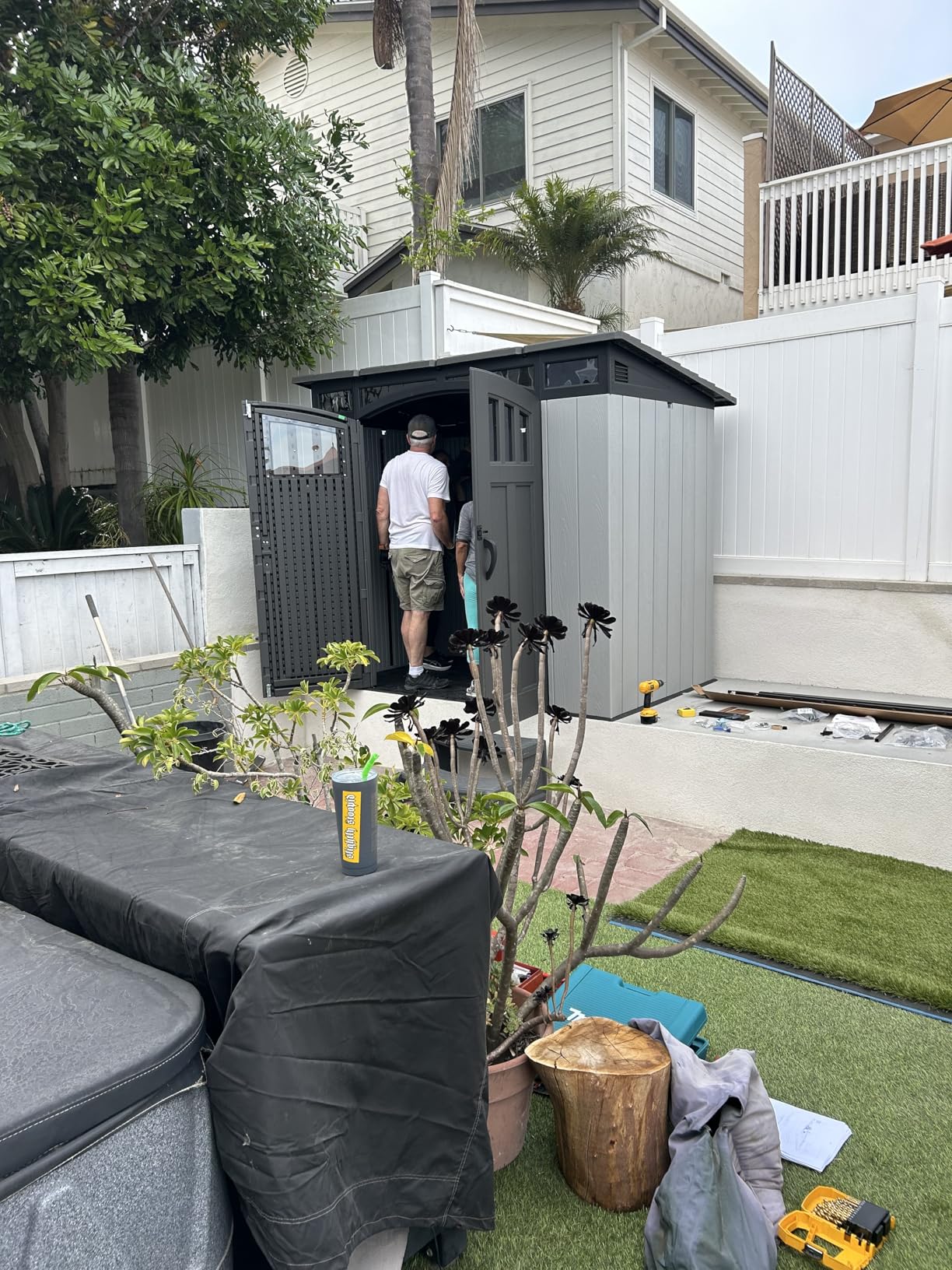 LIFETIME 8 x 5 Ft. Modern Outdoor Storage Shed customer photo 1