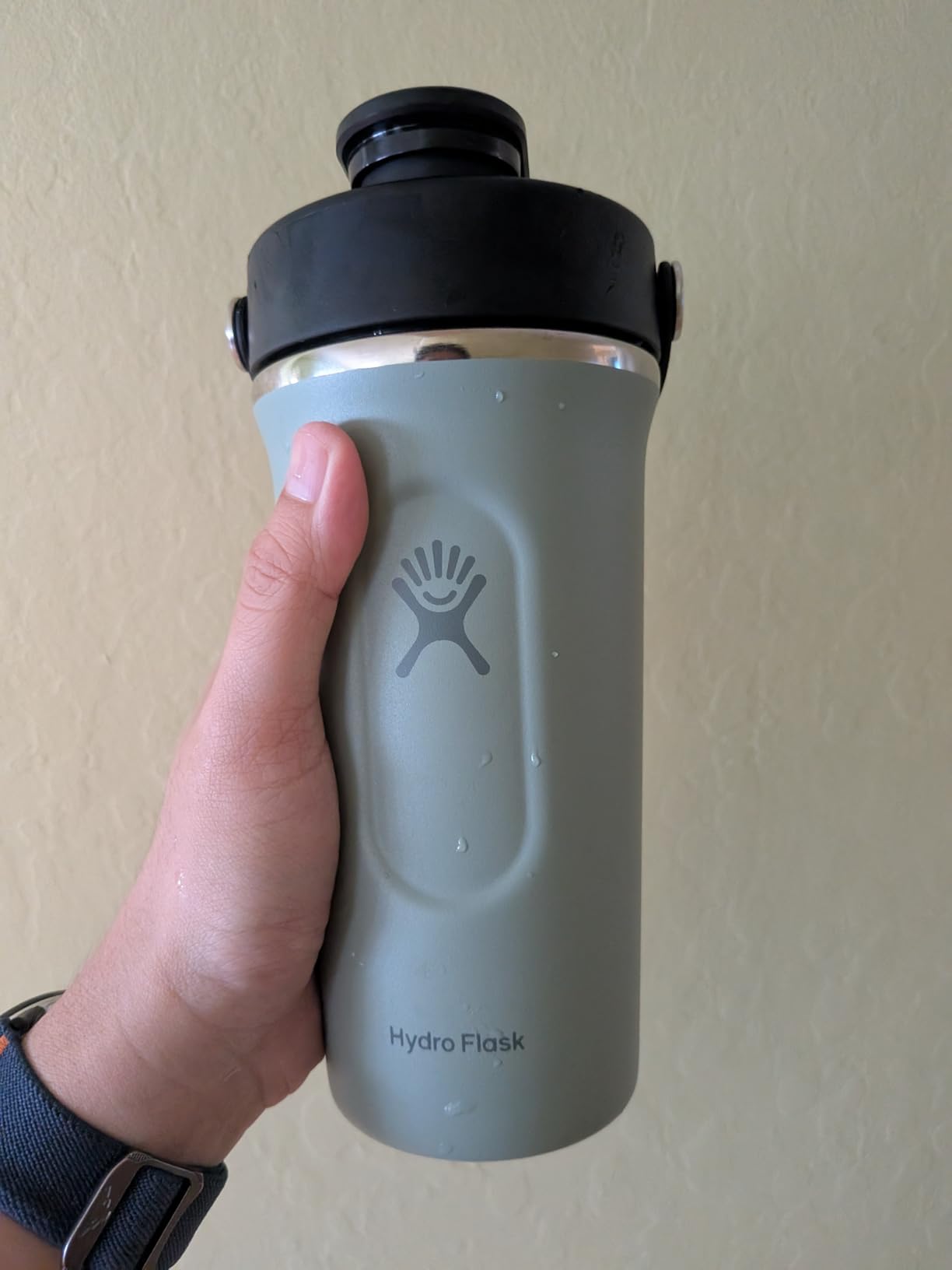 Hydro Flask Shaker Bottle - 24 Oz Dew customer photo 1