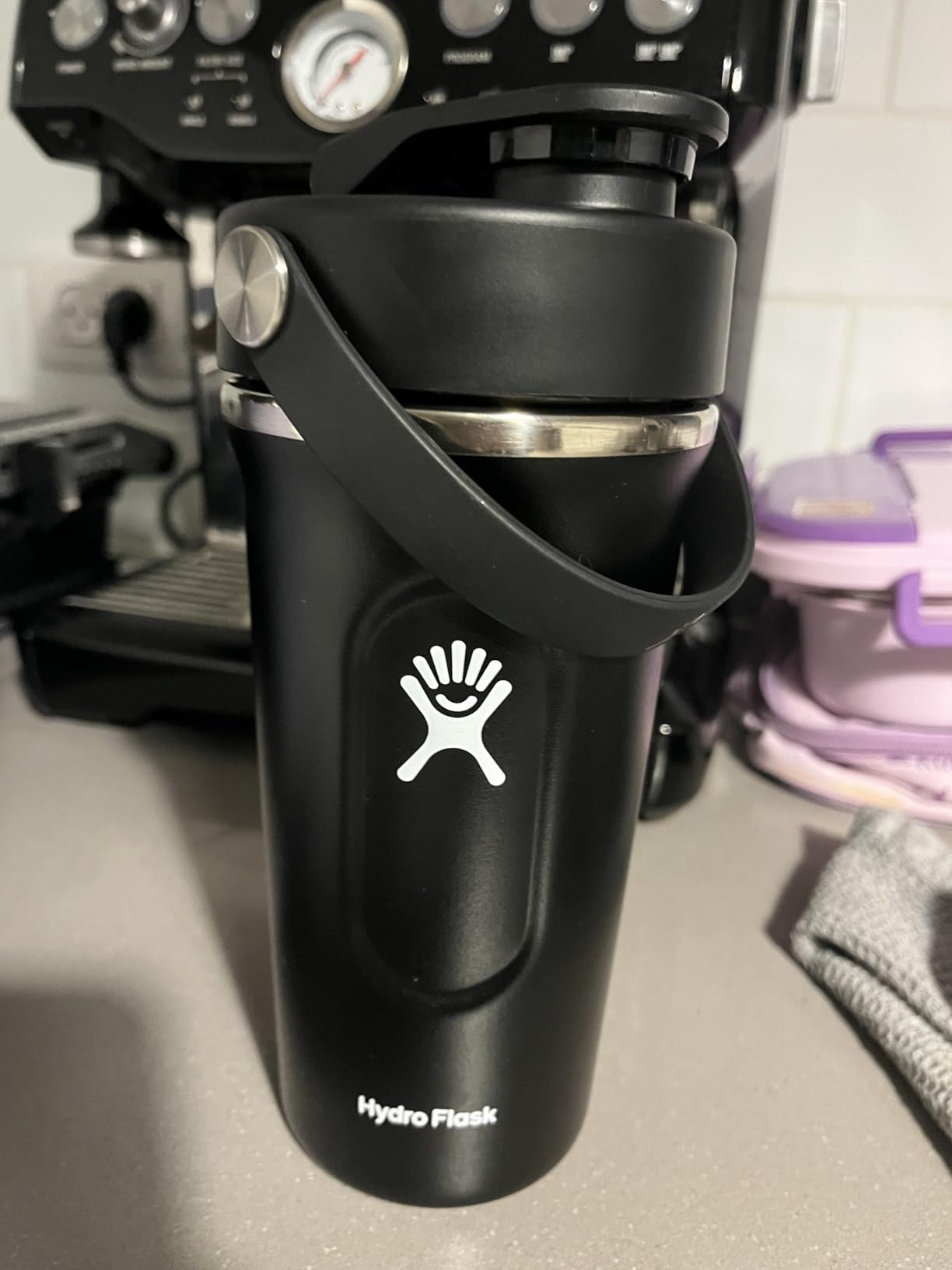 Hydro Flask Shaker Bottle - 24 Oz Dew customer photo 2