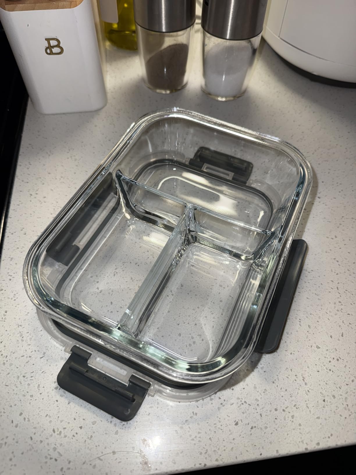 VERONES 5 Pack Glass Meal Prep Containers 3 Compartment Set, 36OZ Airtight Glass Lunch Containers, Glass Food Storage Containers with Lids, for Microwave, Oven, Freezer & Dishwasher Friendly, Grey customer photo 2