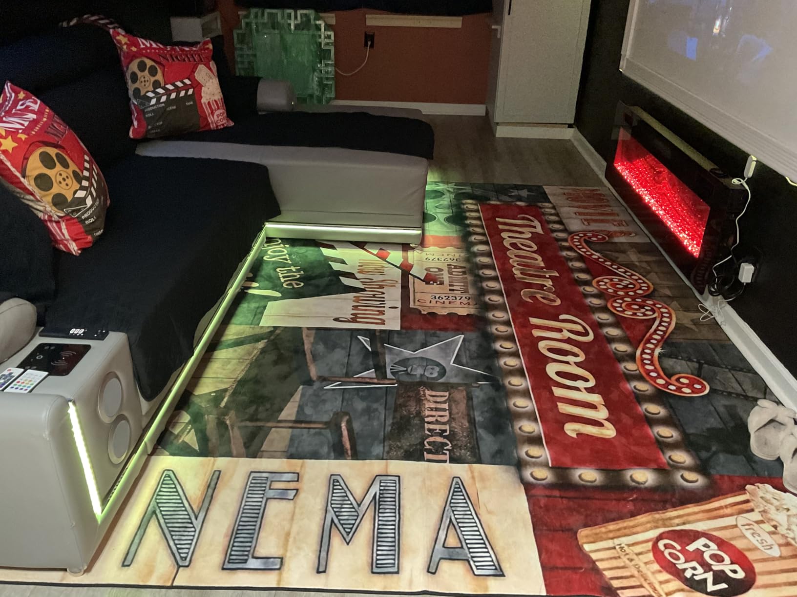Soft Area Rugs Vintage Movie Theater Rugs Large Non-Slip Cozy Carpet Movie Room Decor Home Theater Decor for Living Room Theater Room Bedroom 5'X7' customer photo 1