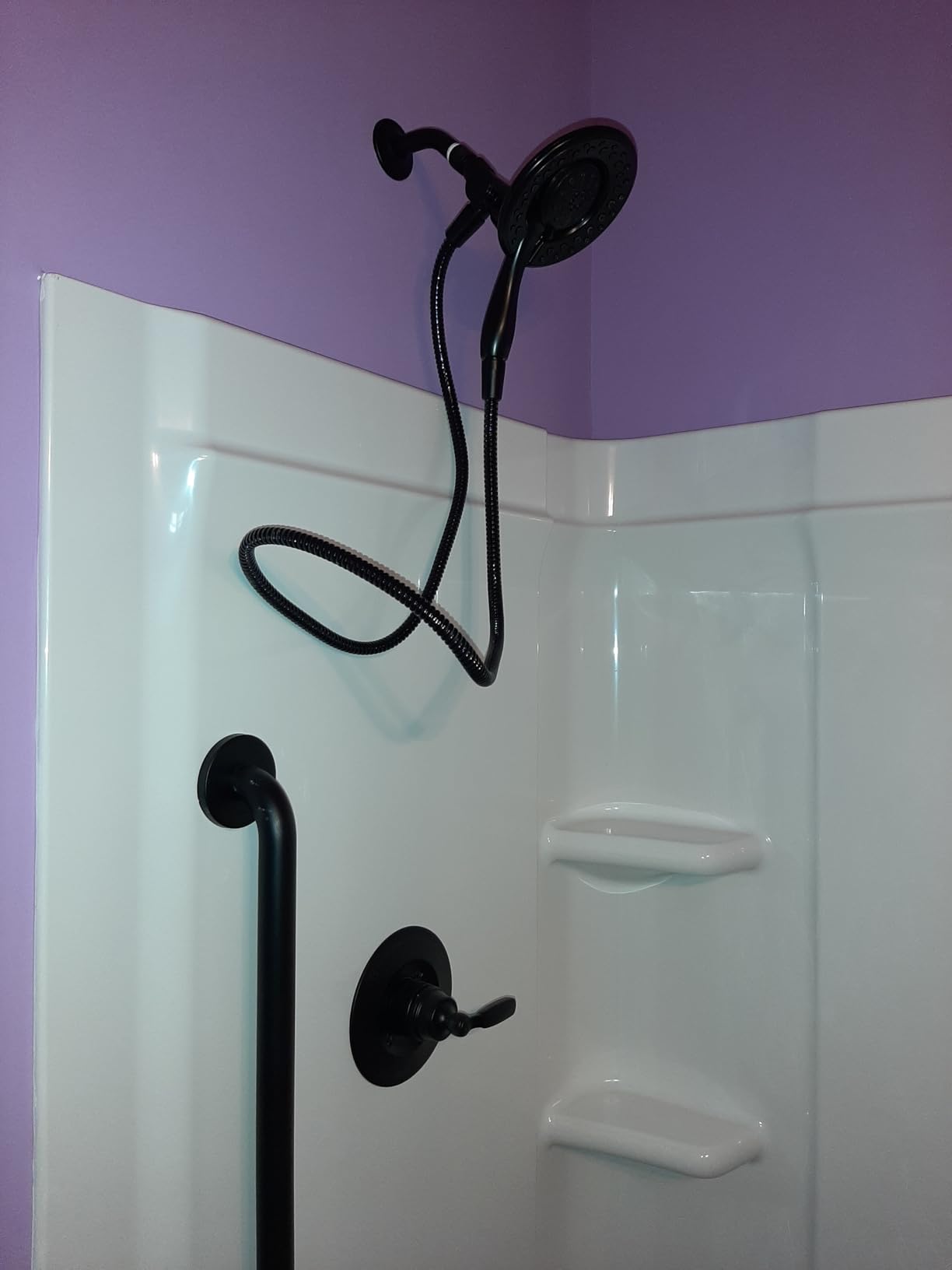 Moen Matte Black 24-Inch Bathroom Safety Grab Bar with Concealed Screws for Elderly Shower Support, R8724BL customer photo 1
