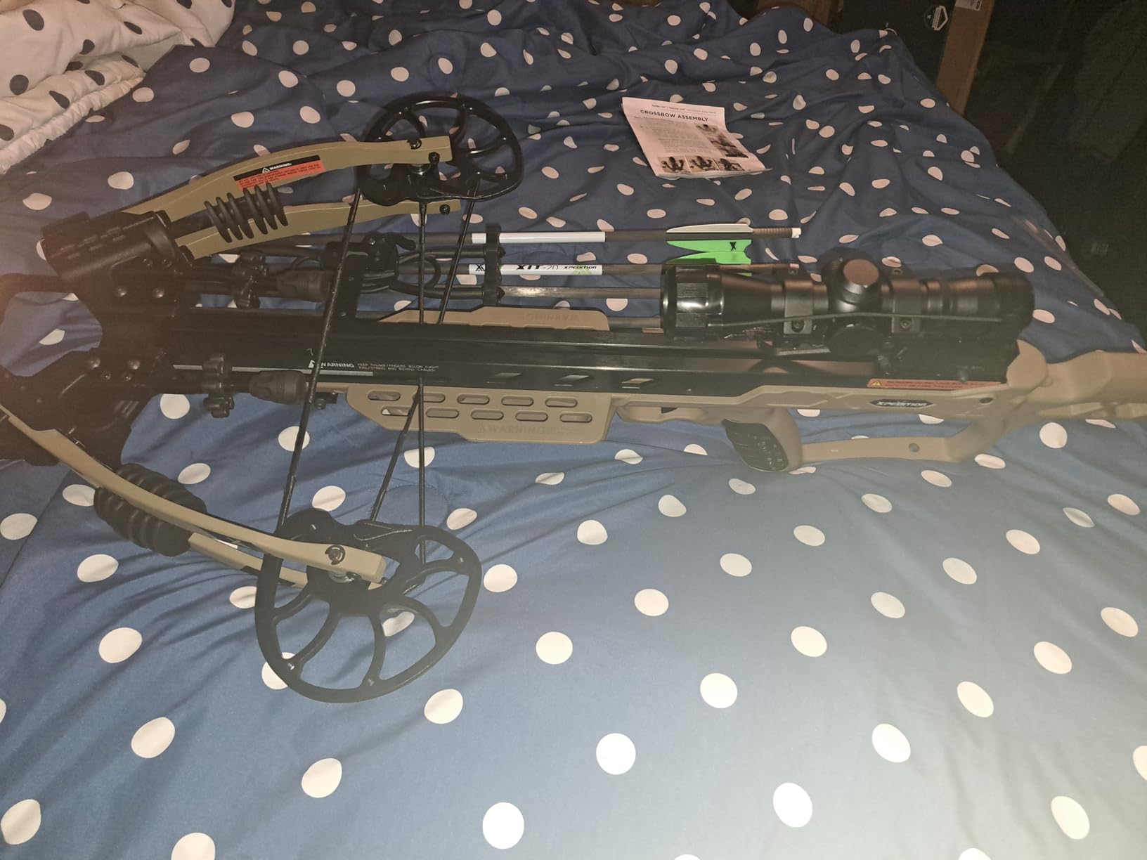 Xpedition Archery Xpedite 420 Crossbow with Rope and Crank Cocking Device, Compound Crossbow Package with Illuminated 4X32 Scope, 420 Feet Per Second customer photo 1