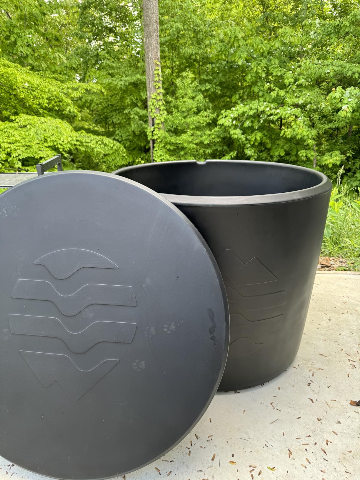 Ice Barrel Bathtub (300 Model) - Cold Plunge Tub Insulated Freestanding Cold Therapy Training Cold Tub for Athletes with Built in Chiller Ports - Portable Bath Tub Spa for Ice Baths (Charcoal Black) customer photo 1