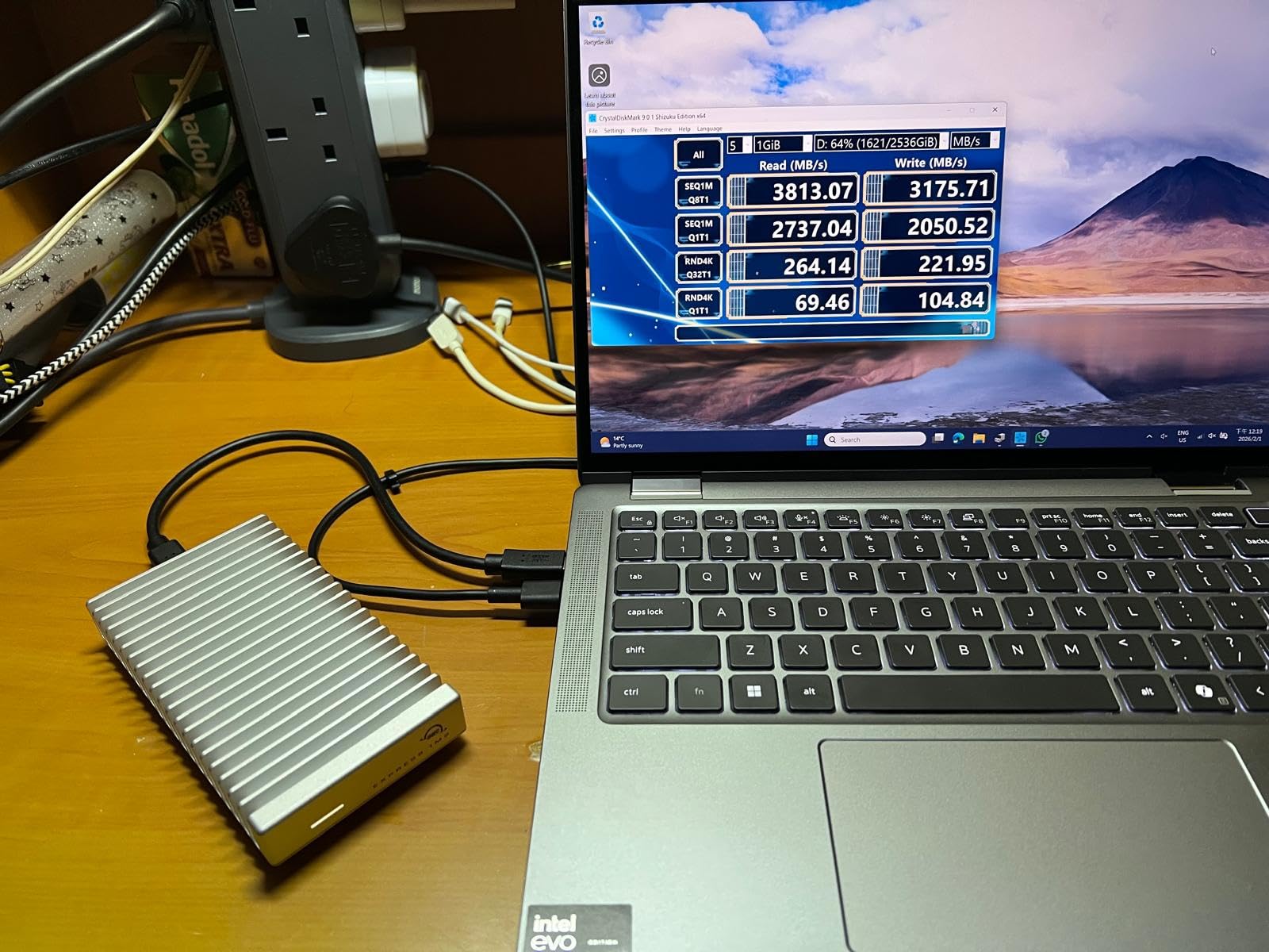 OWC Express 1M2 40Gb/s Portable NVMe SSD USB4 (Thunderbolt Compatible/USB-C) Ultra Fast External SSD Drive with Aluminum Heat Sink Enclosure customer photo 1