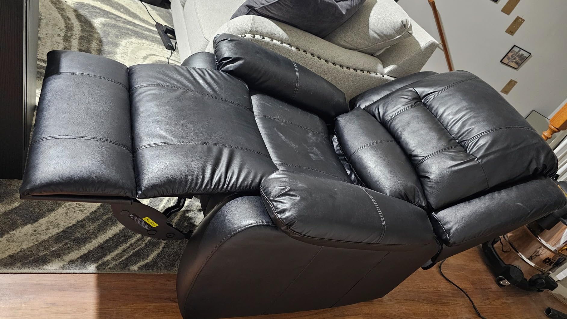 Upgrade 4D Massage Chair Zero Gravity Massage Chair Full Body and Recliner AI Voice Control Auto Legrest Calf & Foot Rollers Heated Program Customization Black customer photo 2