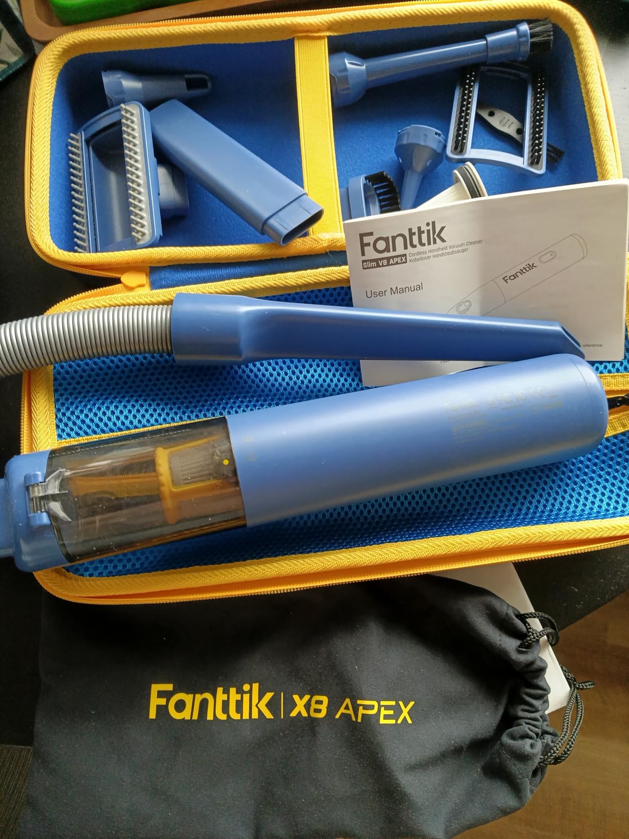 Fanttik Slim V8 APEX Car Vacuum, 4-in-1 Portable Mini Cordless Vacuum with 19000pa Suction Power for Dad, Type-C Charge, One-Touch Empty for Pet Hair, Car, Office Desk, Keyboards (Black) customer photo 2