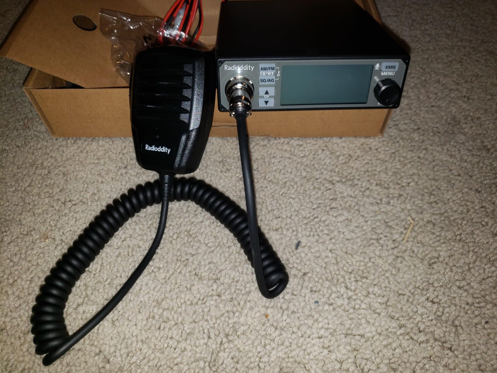 Radioddity CB-500 CB Radio Mobile Transceiver with Noise Reduction, AM FM, 4W Power Output, Instant Emergency Channel 9/19, Support PA System, and 7 Color Backlit Display, for Truckers customer photo 2