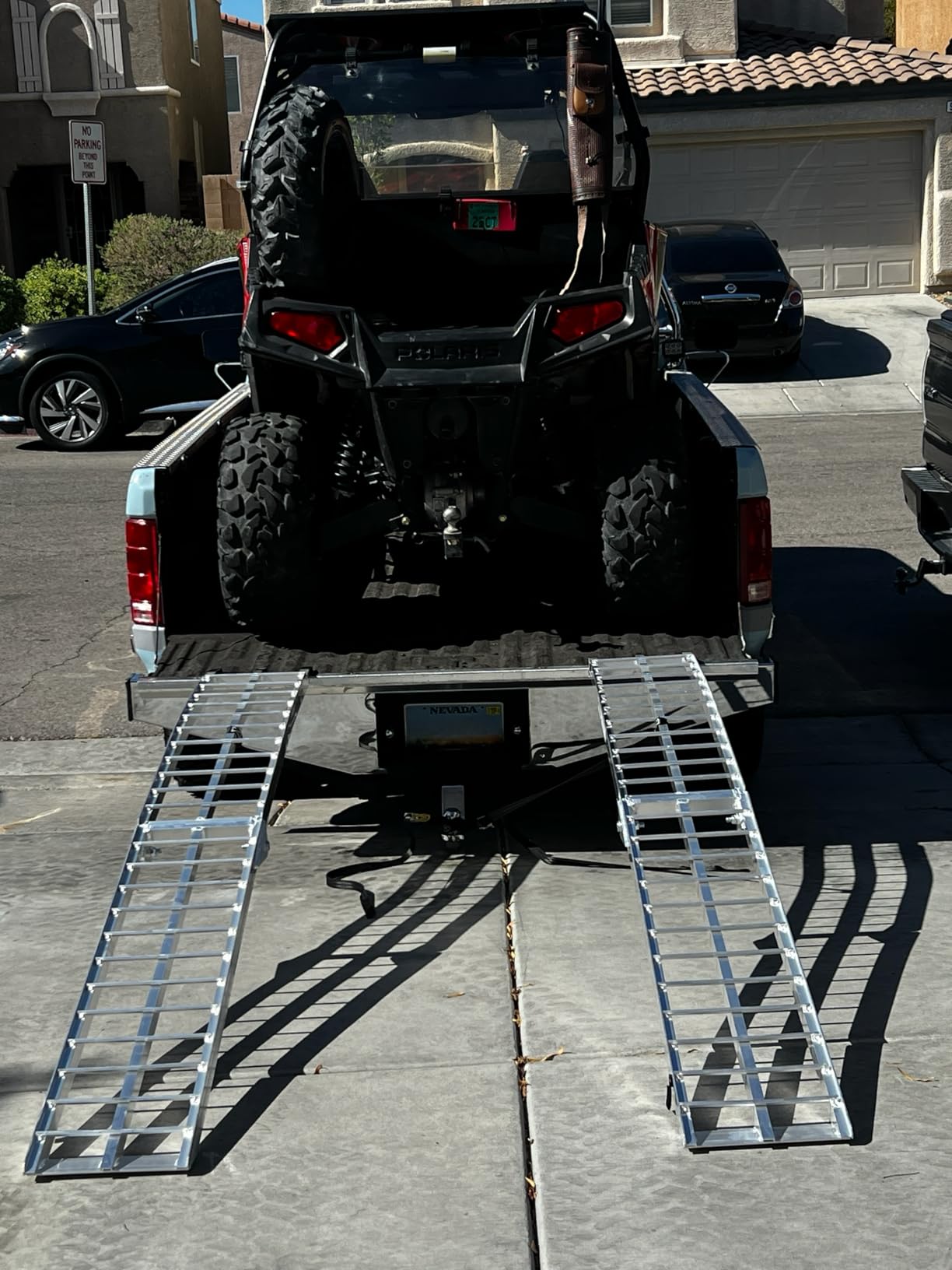 7.5FT Aluminum Loading Ramp, 850 lbs Capacity, Folding Ramp for Pickup Truck & Trailer with Load Straps, for Motorcycle, Dirt Bike, Bicycle, 90