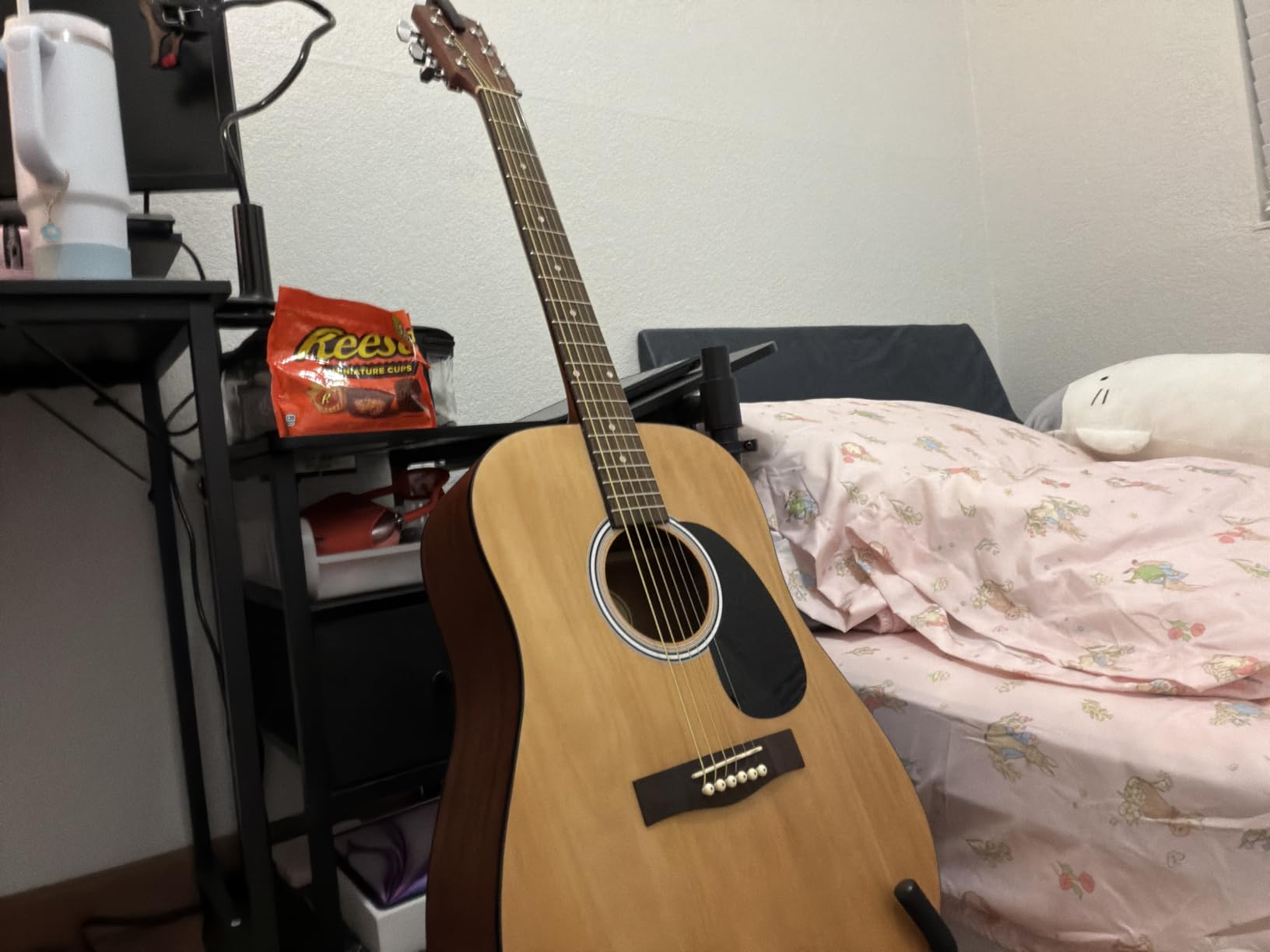 Fender FA-25N 3/4 Size Nylon String Acoustic Guitar, Beginner Guitar, with 2-Year Warranty, Perfect Beginner Guitar for Kids that is Easy on Fingers, Includes 3 Months of Free Lessons, Natural customer photo 2