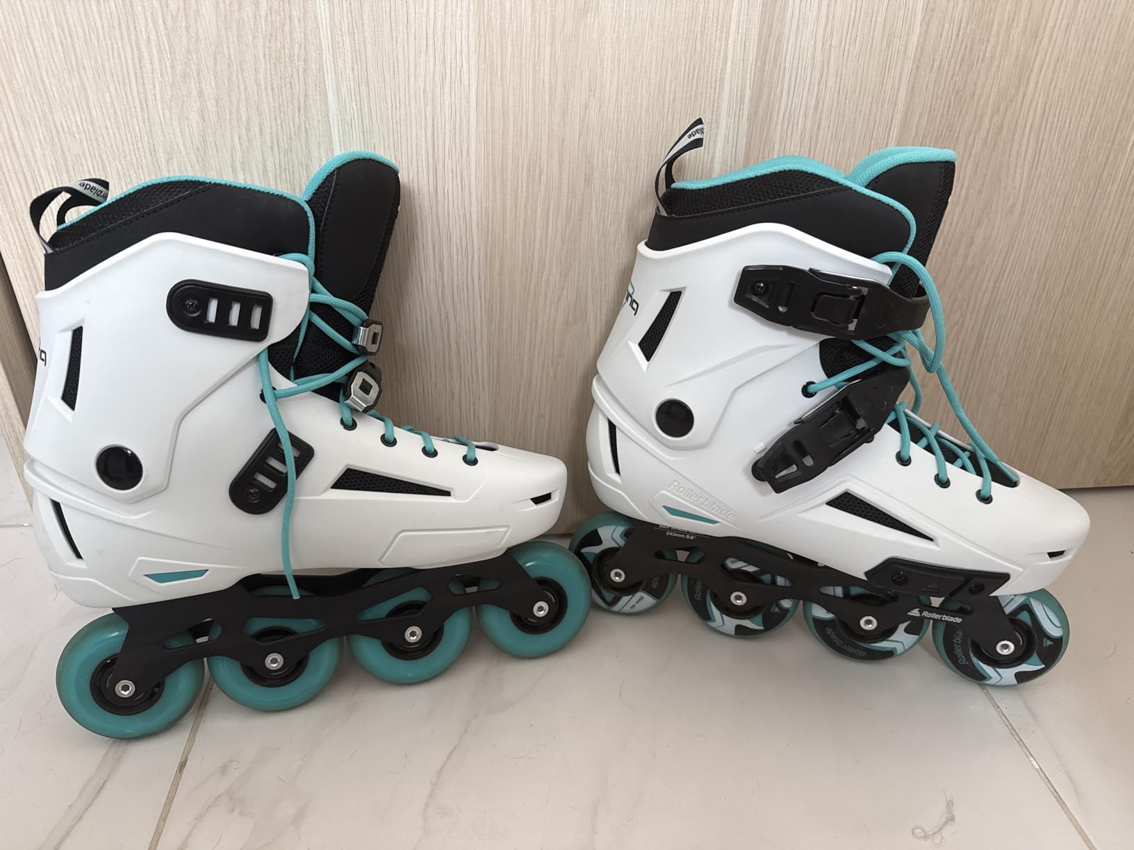 Rollerblade Lightning Women's Urban Inline Skate, White and Aqua customer photo 1