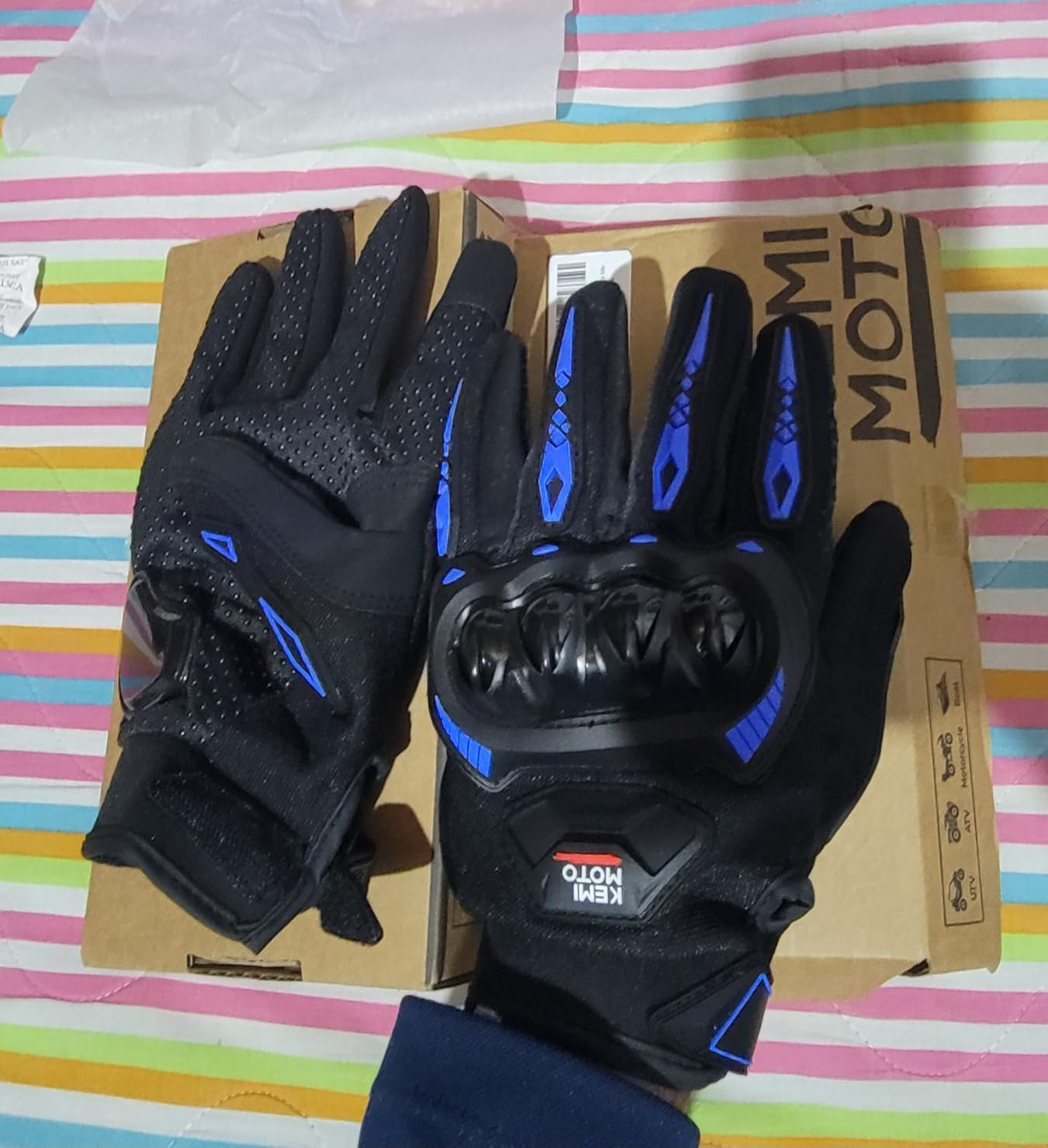 KEMIMOTO Motorcycle Gloves for Men/Women, Touchscreen Dirt Bike Gloves with Shell, Anti-Slip for Motorbike, Riding, Racing, Cycling, Dirt Bike, ATV, UTV, Motocross, BMX, Hiking customer photo 2