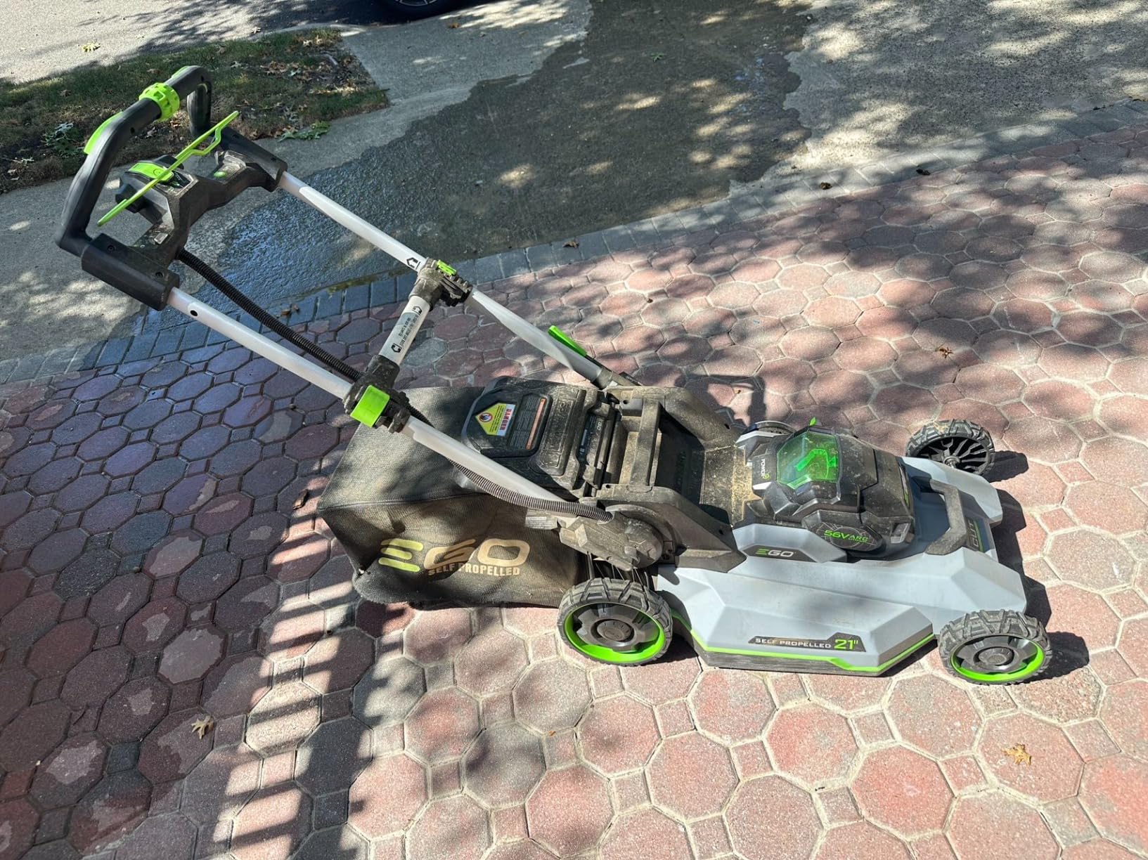 EGO POWER+ Cordless Electric Lawn Mower, Self-Propelled, Includes 56V 7.5Ah Battery and Rapid Charger (LM2135SP) Plus Extra 5.0Ah Battery customer photo 1