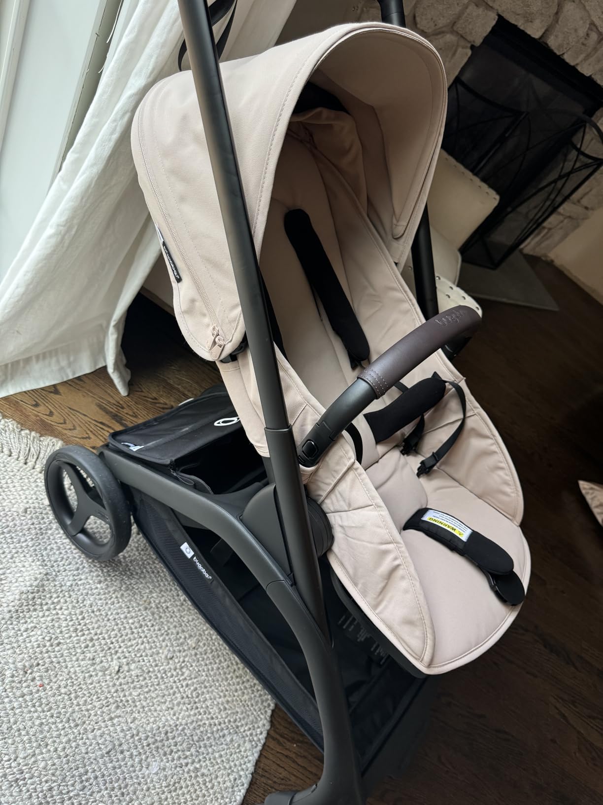 Bugaboo Dragonfly City Stroller with Full-Size Baby Bassinet and Toddler Seat, One Hand Easy Fold in Any Position, Full Suspension, Large Basket, Black Chassis and Desert Taupe Sun Canopy customer photo 1