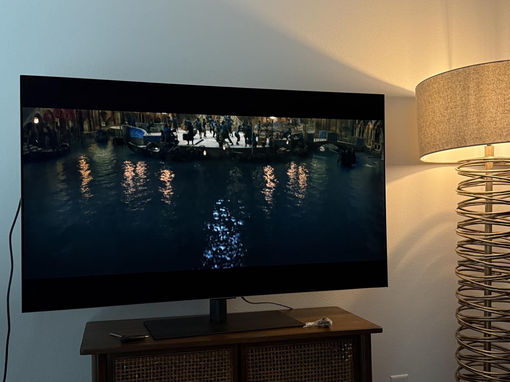 65-Inch Class OLED evo G4 Series Smart TV 4K Processor Flat Screen with Magic Remote AI-Powered with Alexa Built-in (OLED65G4SUB, 2024) customer photo 2
