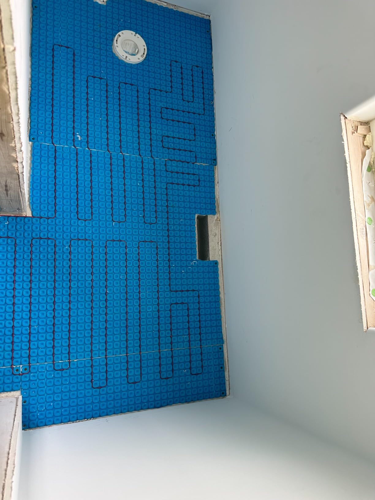 300 Sqft 240V Electric Radiant Floor Heating System - Includes Heating Cable, Membrane, Programmable Thermostat, and Under Tile Heater customer photo 2