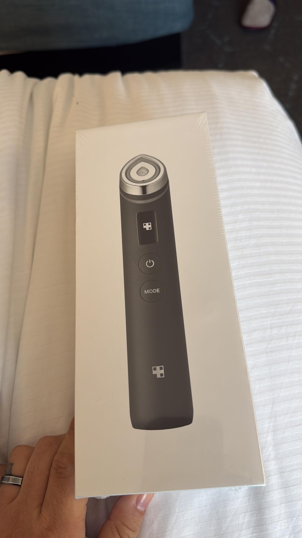 medicube Booster Pro | 6-in-1 Real Glass Glow Beauty Massager | for Clear, Radiant, Firmer-Looking Skin | Korean Skin Care customer photo 2