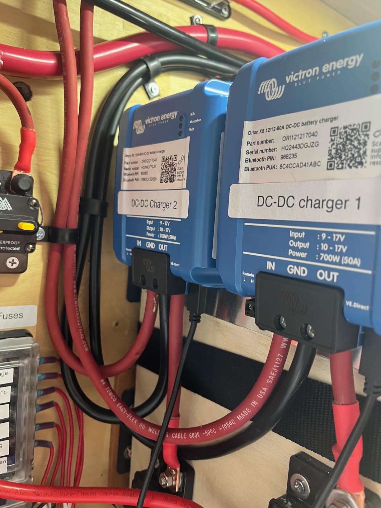 Victron Energy Orion-XS Smart DC to DC Charger (Bluetooth) - Fully Configurable - Battery Charger for Dual Battery Systems - IP65 Dust & Waterproof - 12/12-Volt 50 amp 700-Watt customer photo 1