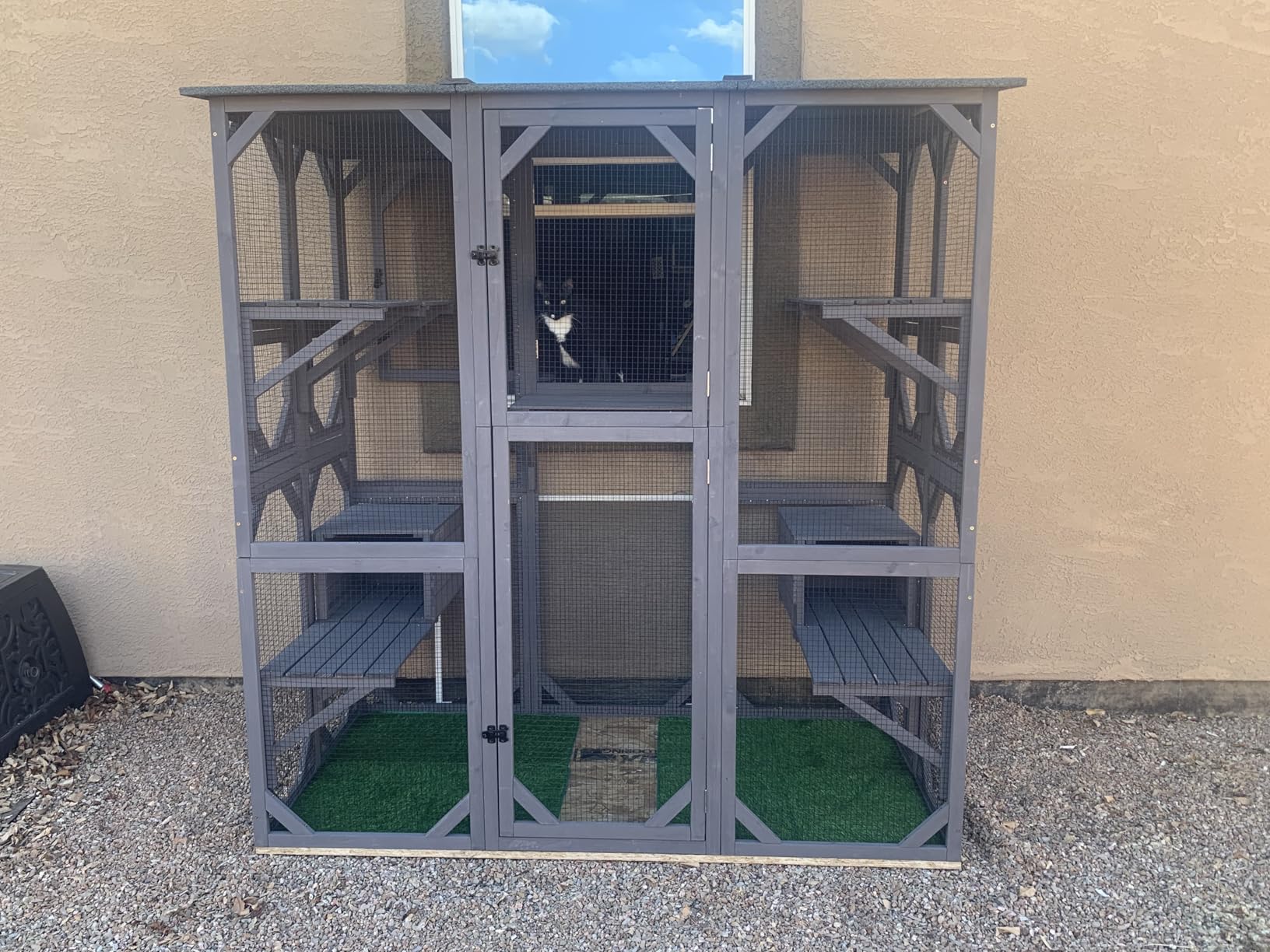 GUTINNEEN Catio Outdoor Cat Enclosure Large Walk in Window Cat House for Mulitiple Cats with 7 Platforms and 2 Resting Box,Tarp Roof,71 inch customer photo 1