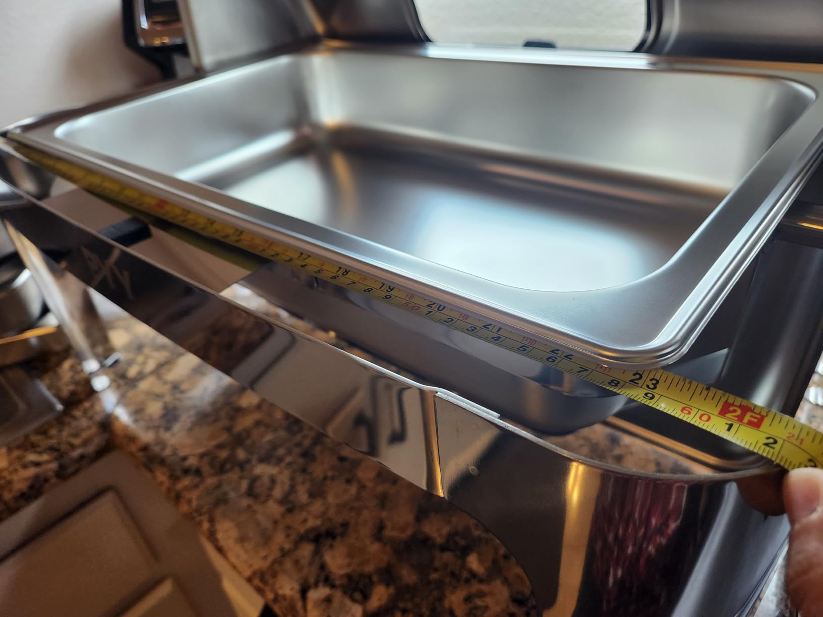 PYY Electric Chafing Dish Buffet Set, Roll Top Chafing Dish, Stainless Steel Chaffing Server Set Chafer for Catering,Buffets (2 Half-Size with Lid) customer photo 1