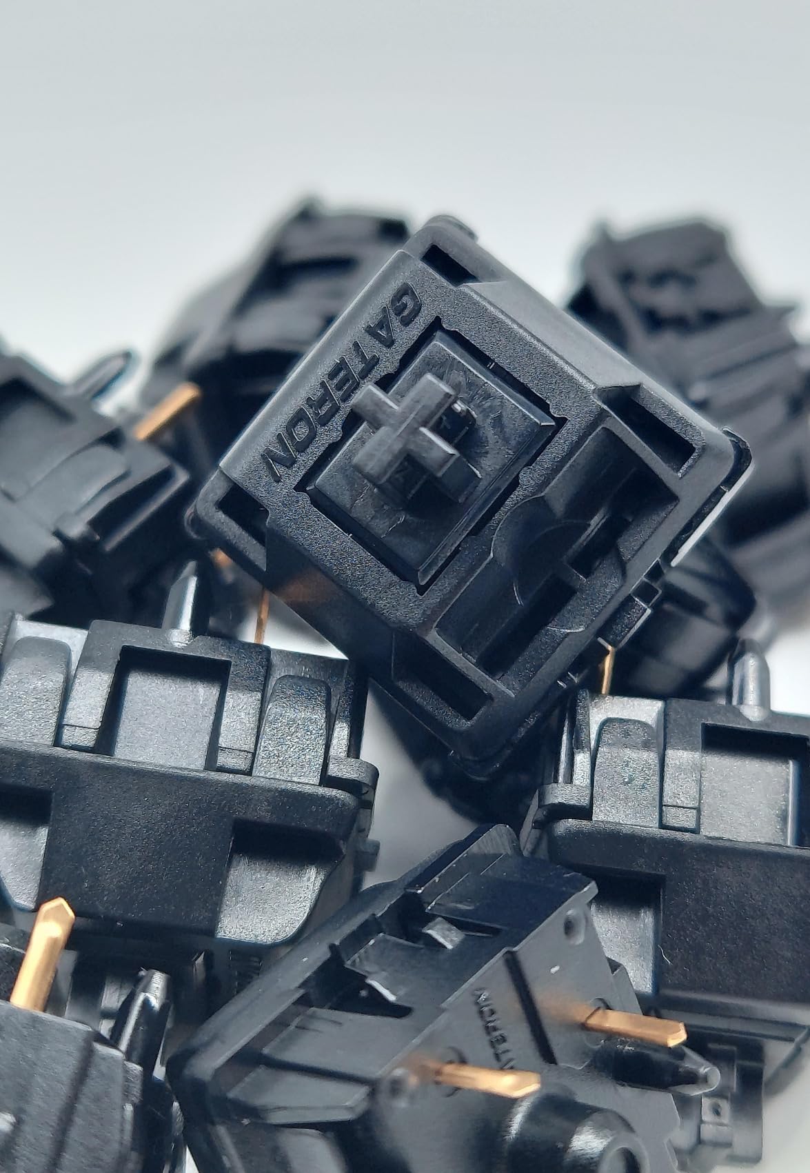 Gateron Oil King V2 Pre Lubed 5pin Linear Switches for Mechanical Keyboard (10PCS, Oil King) customer photo 2