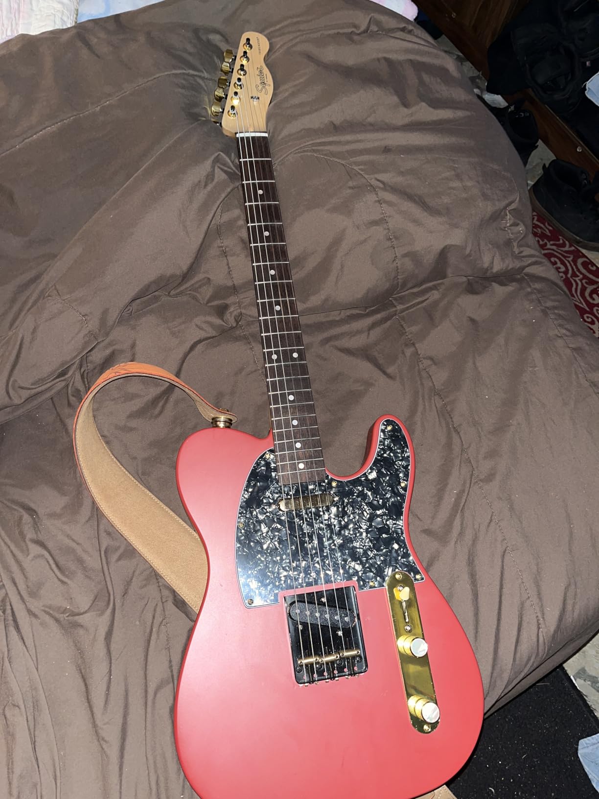 Squier Debut Series Telecaster Electric Guitar, Beginner Guitar, 2-Year Warranty, Includes Free Lessons, 2-Color Sunburst with Satin Urethane Finish customer photo 2