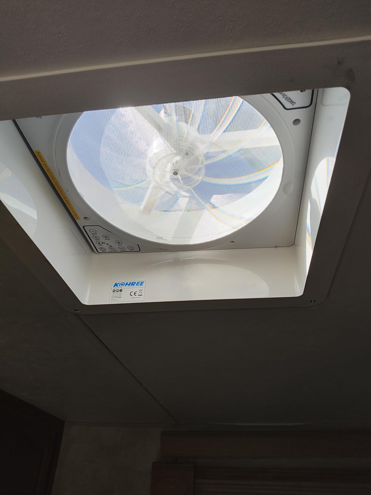 Kohree 14 inch RV Vent Fan 10 Speed Reversible: 12V Super Quiet RV Roof Vent Fan for Camper Trailer Bathroom, RV Exhaust Fan with Remote Control, Temperature and Rain Sensor, Removable Screen customer photo 1