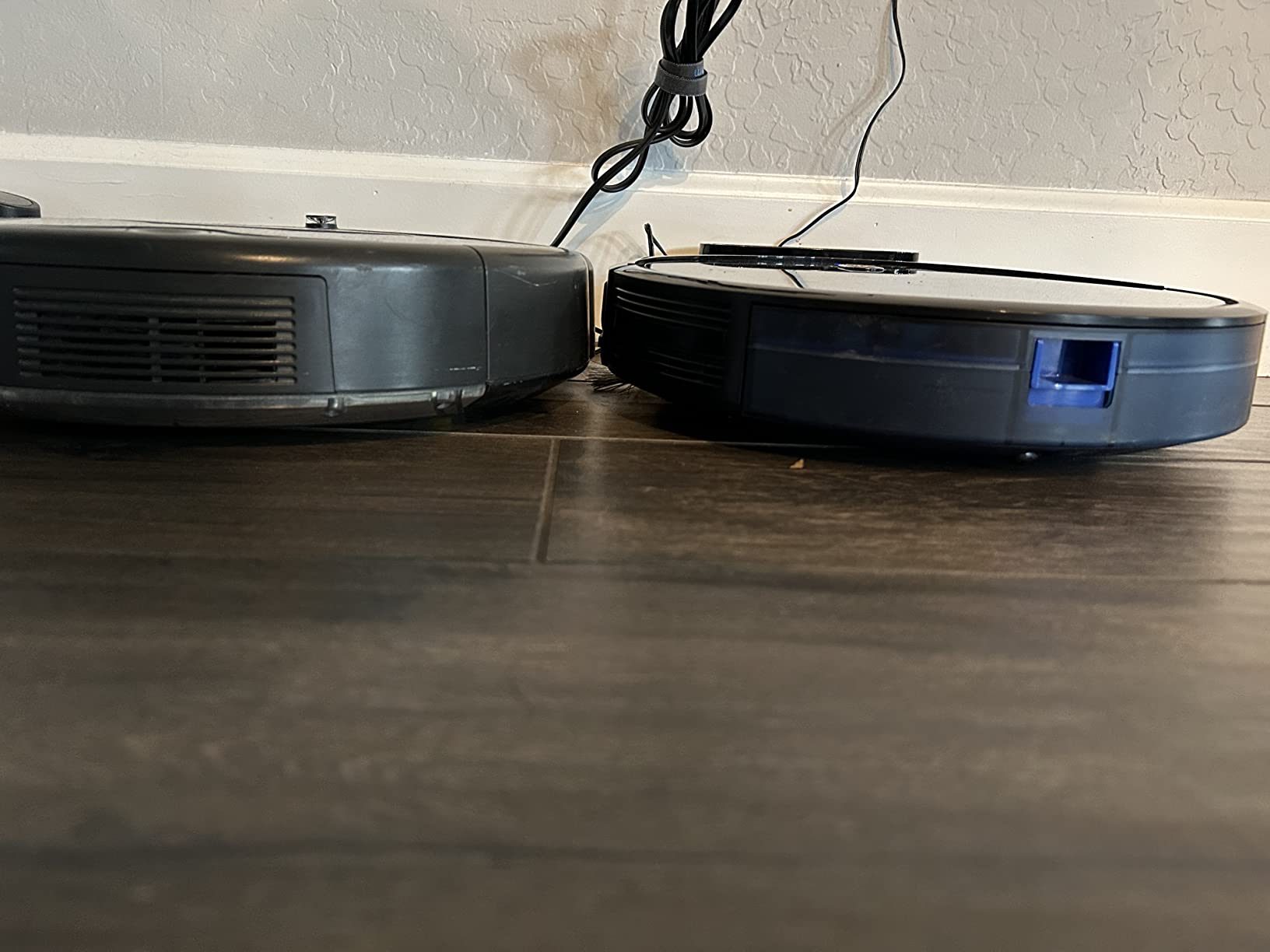 Eufy Certified Like-New X10 Pro Omni Robot Vacuum and Mop Combo, 8,000 Pa Suction, Dual Mops with 12 mm Auto-Lift and Carpet Detection, Auto Mop Washing, Auto Drying, Self-Emptying (Renewed) customer photo 1