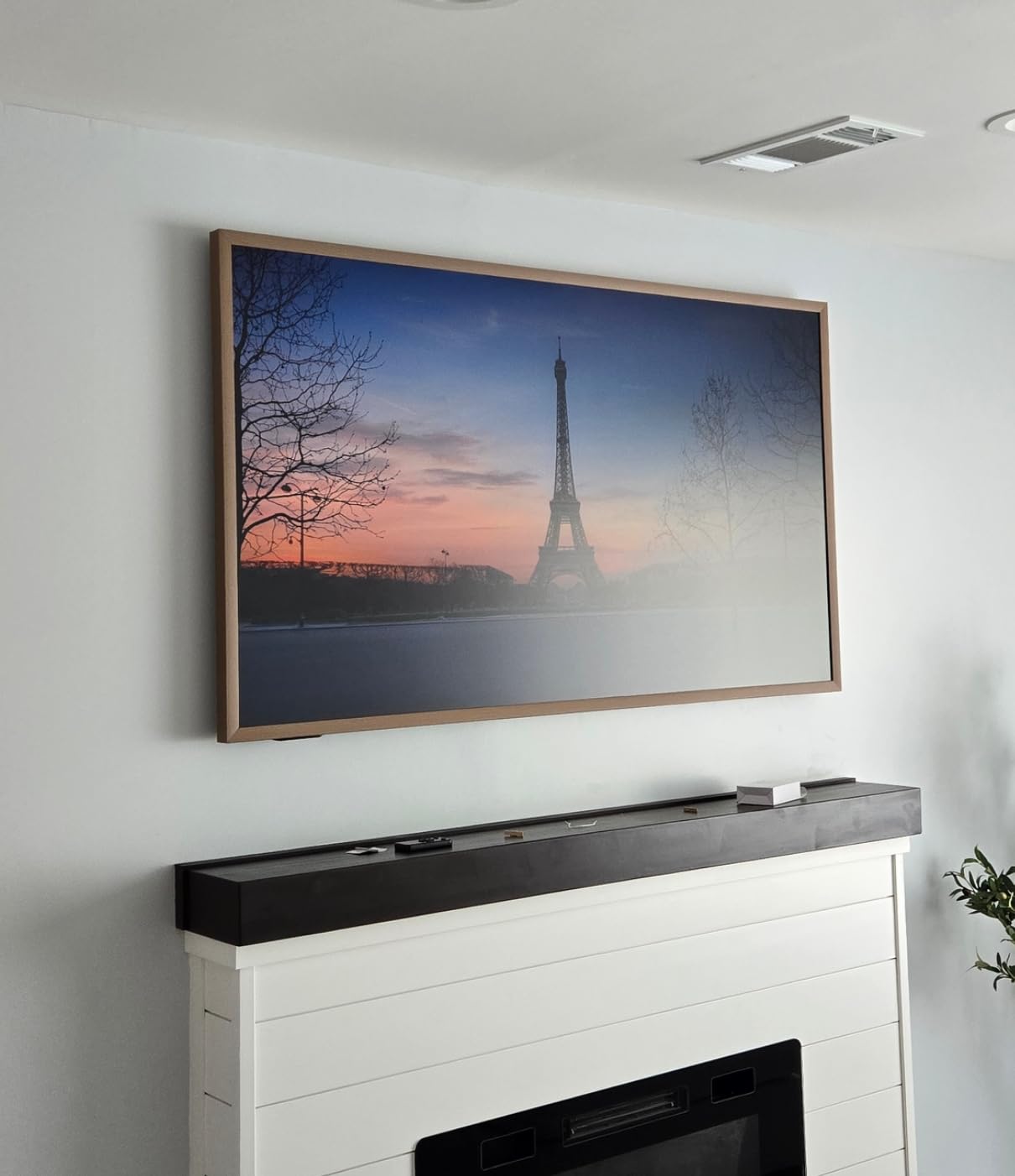 55-Inch Class QLED 4K S7N CanvasTV Series Dolby Vision HDR Google Smart TV (55S7N) - 144Hz, Art Mode, Anti-Glare Panel, Hi-Matte Display, Frame & UltraSlim Wall Mount Included customer photo 2