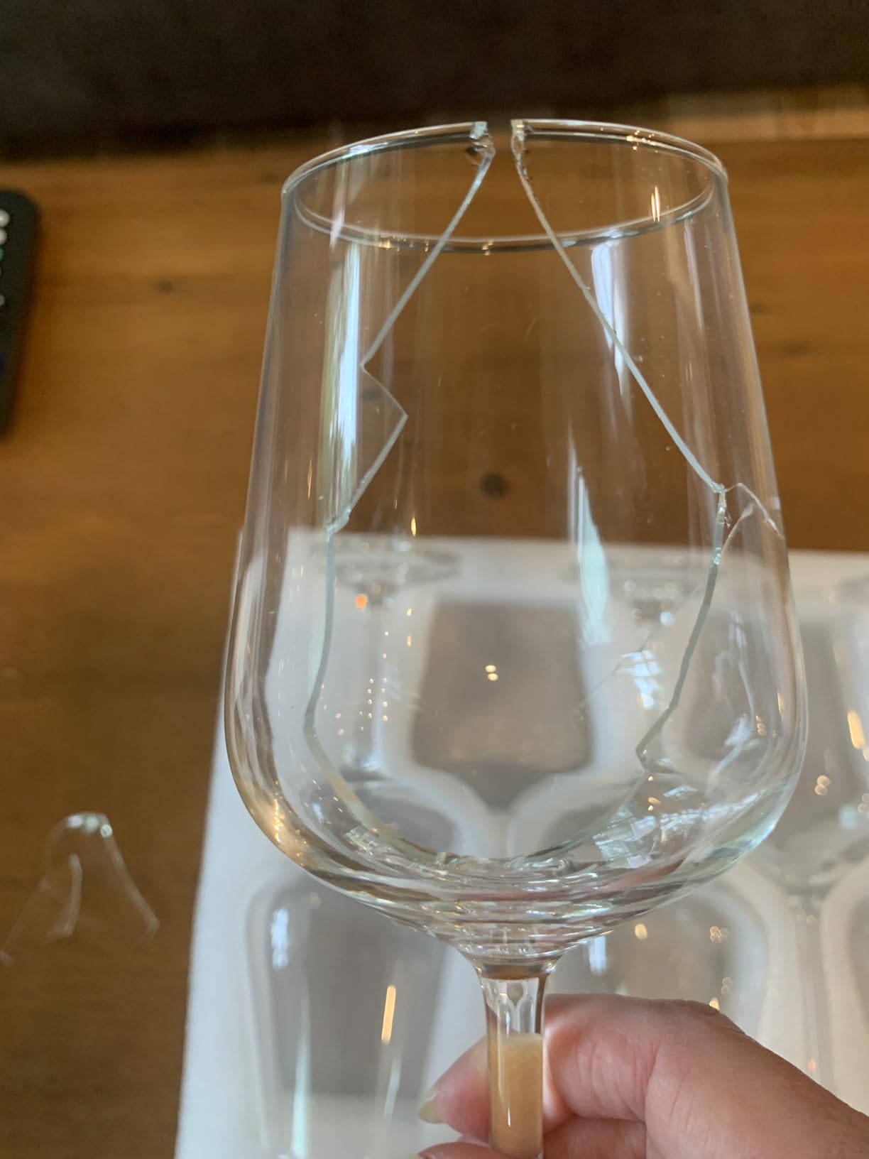 SCHOTT ZWIESEL Tulip Champagne Glass (Set of 4), Champagne Glasses with Effervescent Point, Dishwasher-Safe Tritan Crystal Glasses, Made in Germany (10 Ounce) customer photo 2