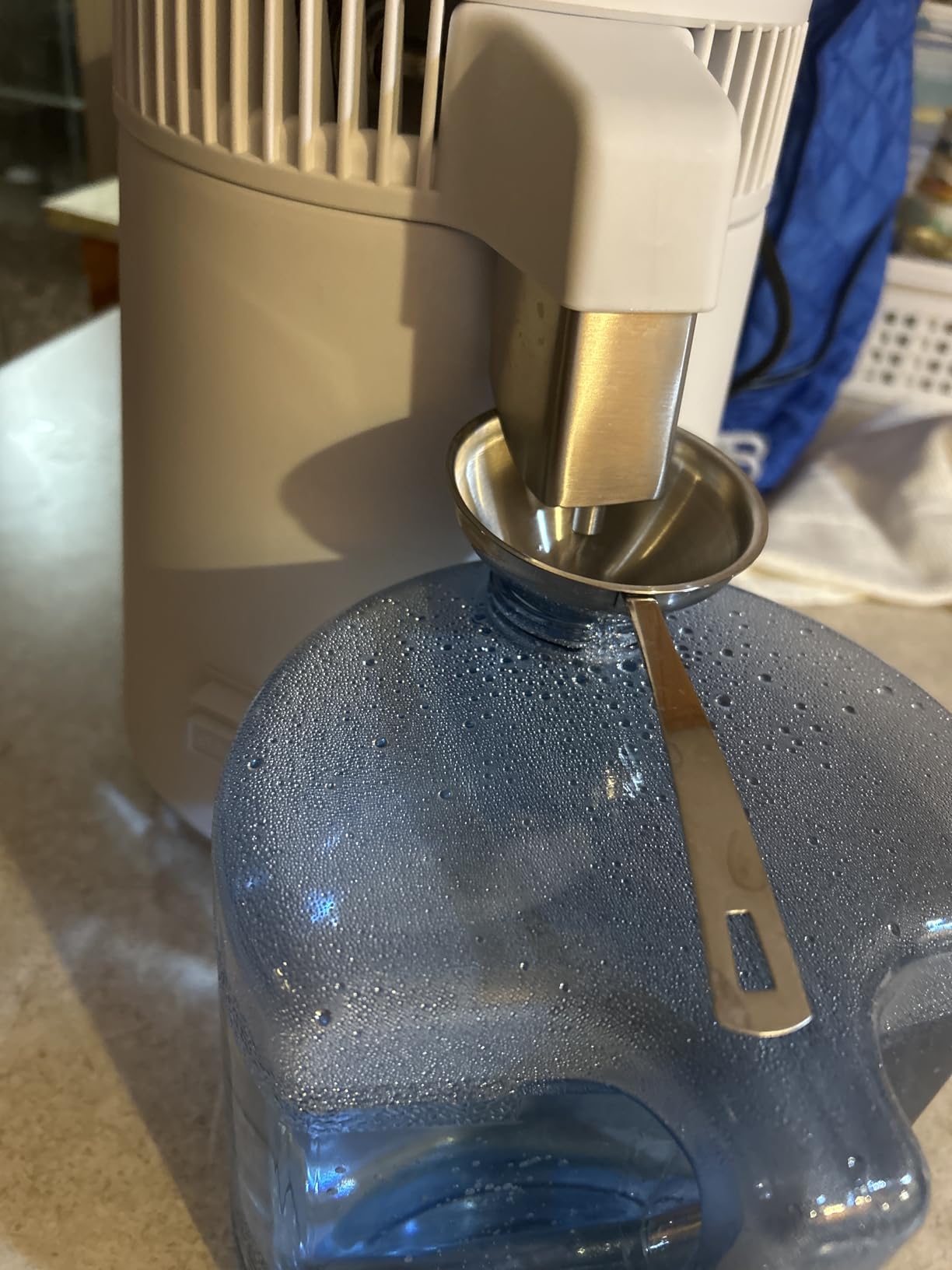 VIVOHOME 1.6 Gallon/6L 900W Water Distiller Countertop | Distilled Water Machine with Smart Switch Purifier Filter for Home Office customer photo 2