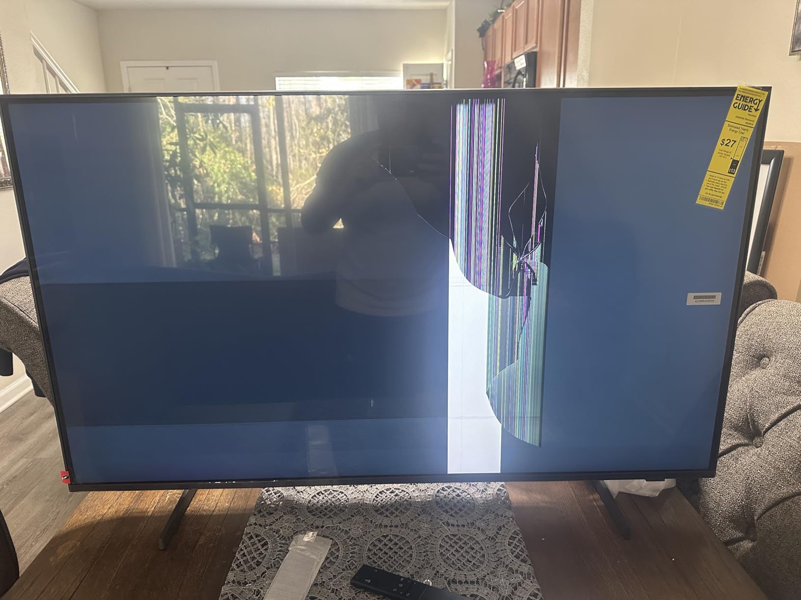 Samsung 75-Inch Class Crystal UHD 4K Bed-H Series HDR Business Pro TV w/ 3-Sided Bezel-Less Slim Design, Use for Digital Signage Displays, Commercial TV, Alexa Built-in (LH75BEDHLG, 2024 Model) customer photo 1