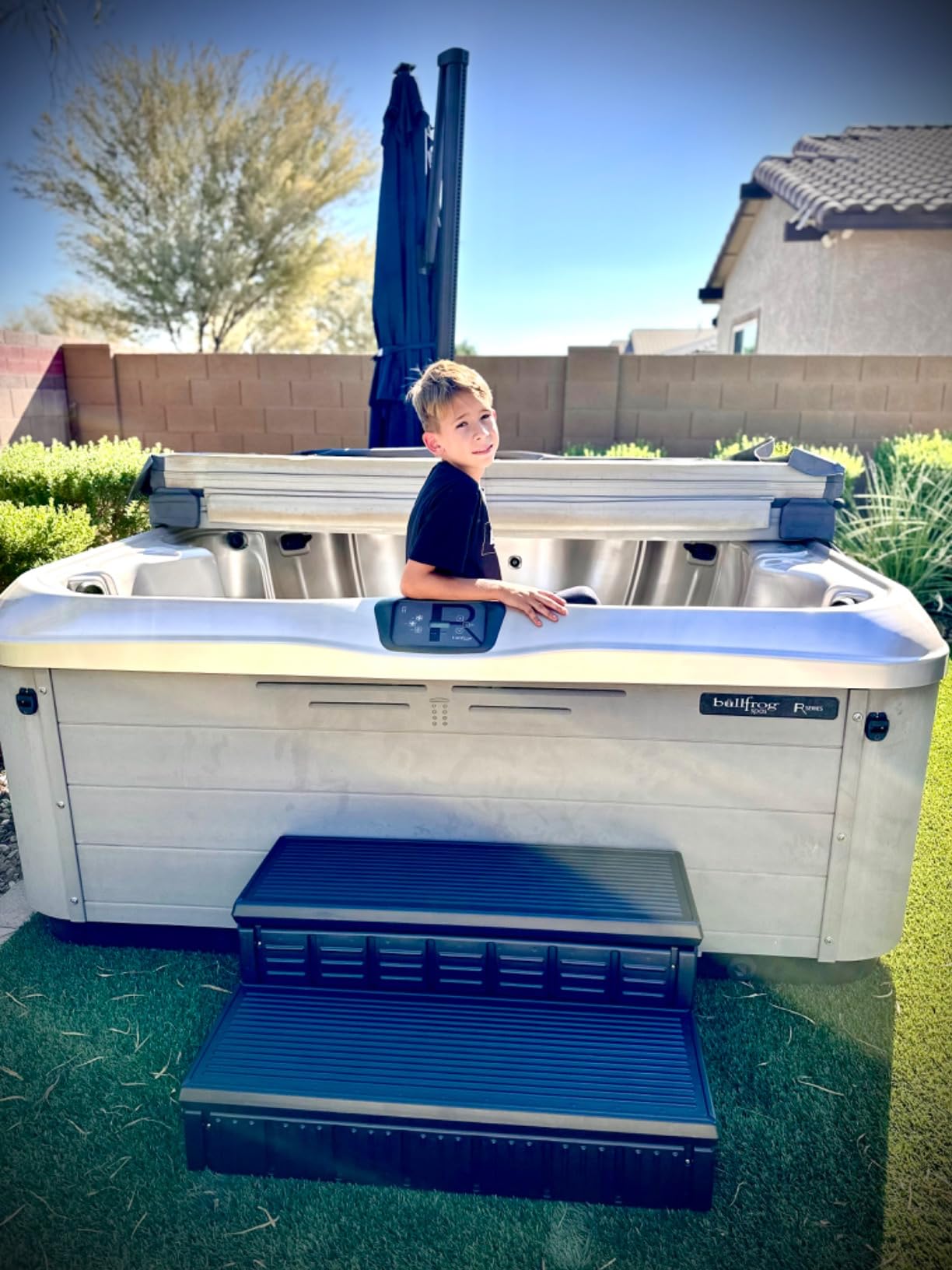 Hot Tub Steps, Outdoor Spa Steps with Storage, Non-Slip & Sturdy Hot Tub Stairs, 36 Inches Long, Black customer photo 1