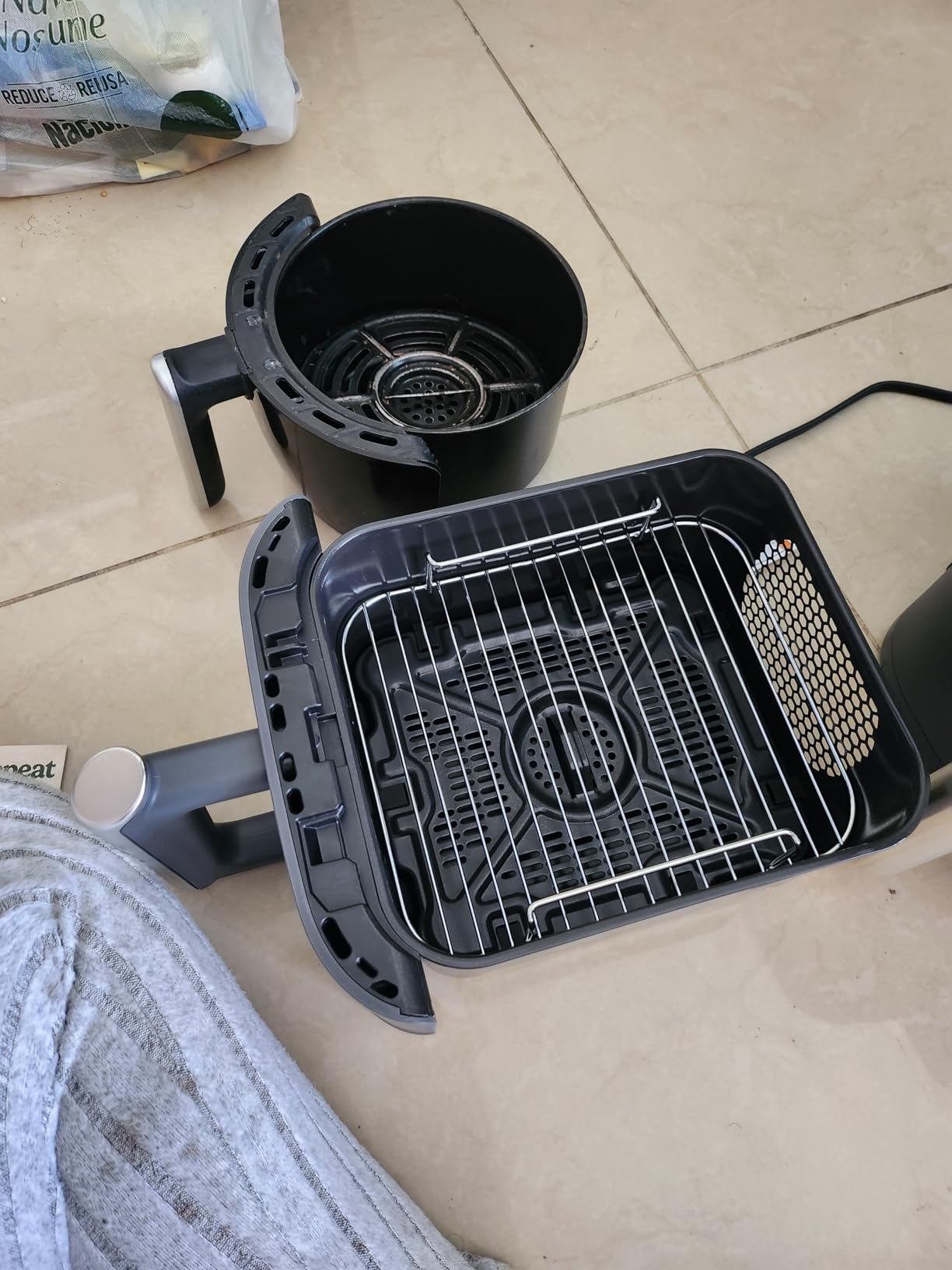 Ninja DoubleStack XL Smart Air Fryer, 2-Basket, 10 QT, 6-in-1, DoubleStack Technology Cooks 4 Foods at Once, Space Saving Design, Air Fry, Broil, Bake, SL451 customer photo 2
