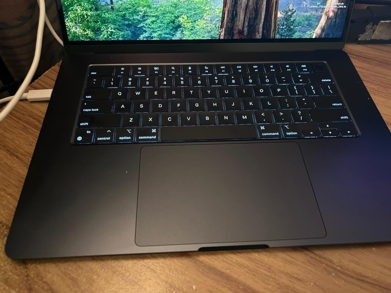 Apple 2024 MacBook Air with Apple M3 Chip (15-inch, 16GB RAM, 512GB SSD Storage) (QWERTY English) Midnight (Renewed) customer photo 1