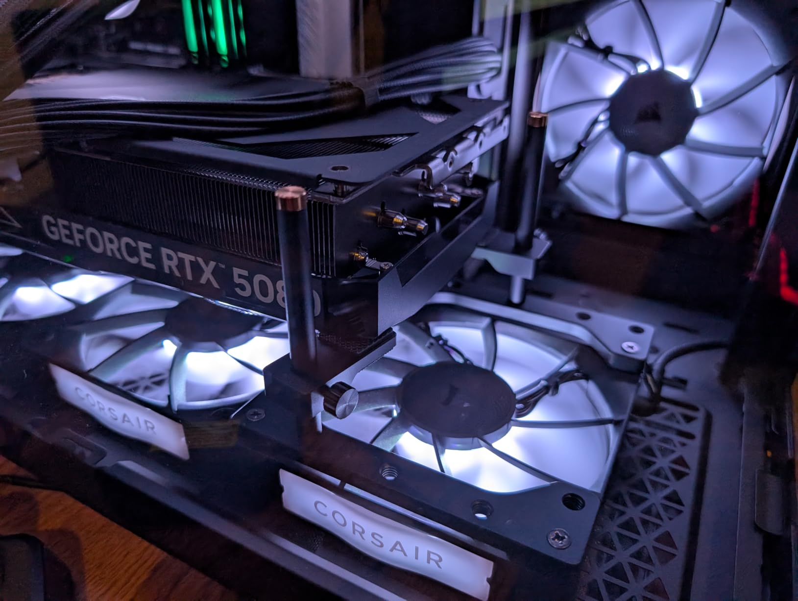 GPU Support Bracket, GPU Holder Stand, Adjustable GPU Sag Bracket Graphics Card Support for 12cm Fan Mount CNC Aluminum (0.63-6.3inch) customer photo 1