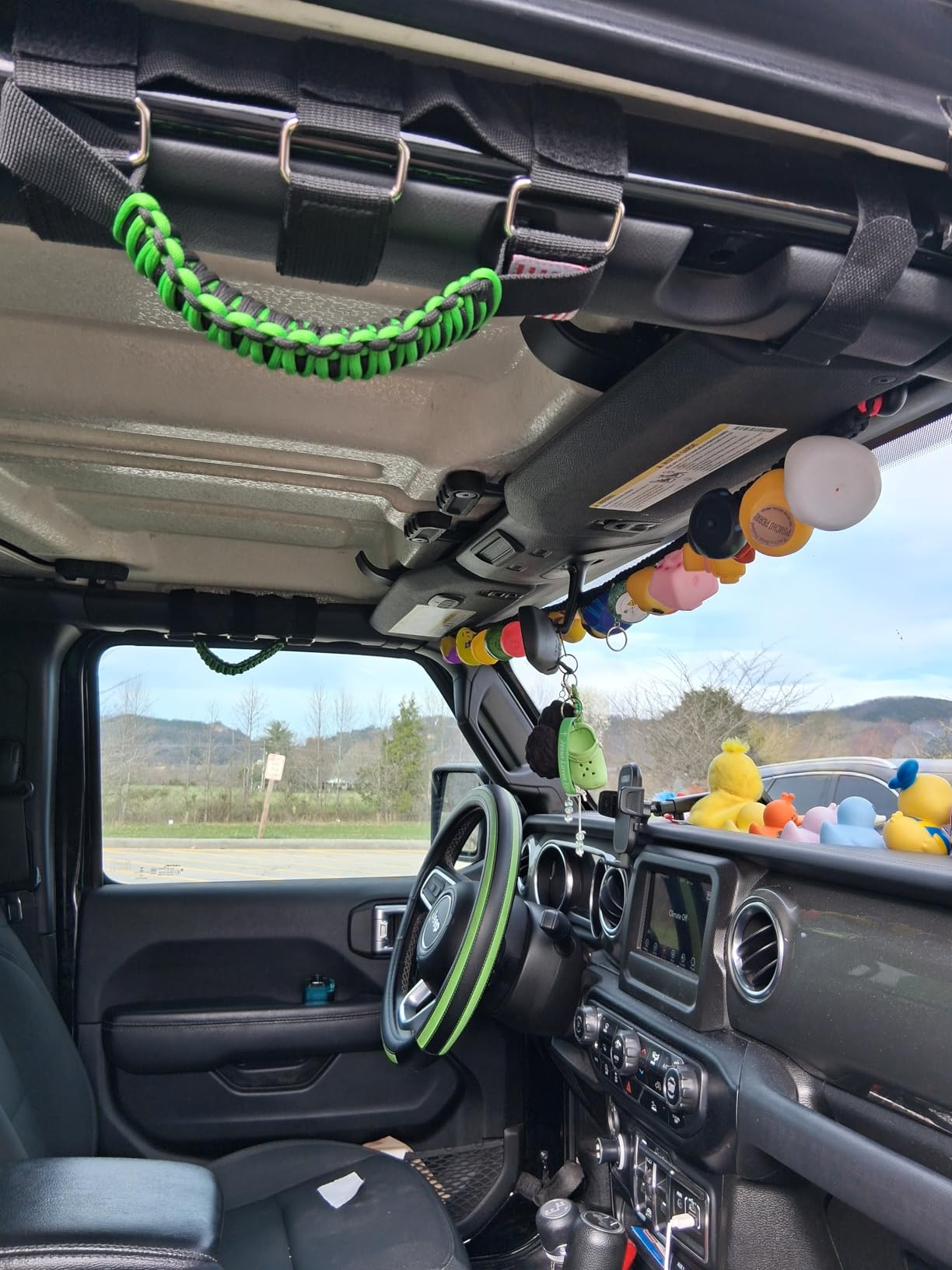HZEL 2PCS Roll Bar Grab Handles, Oxford Cloth Upgrade Metal Buckle Paracord Grip Handles, Durable and Strong Car Accessories, Compatible with Wrangler JL, JLU, JT, JK, JKU, TJ, LJ and YJ (Red) customer photo 1