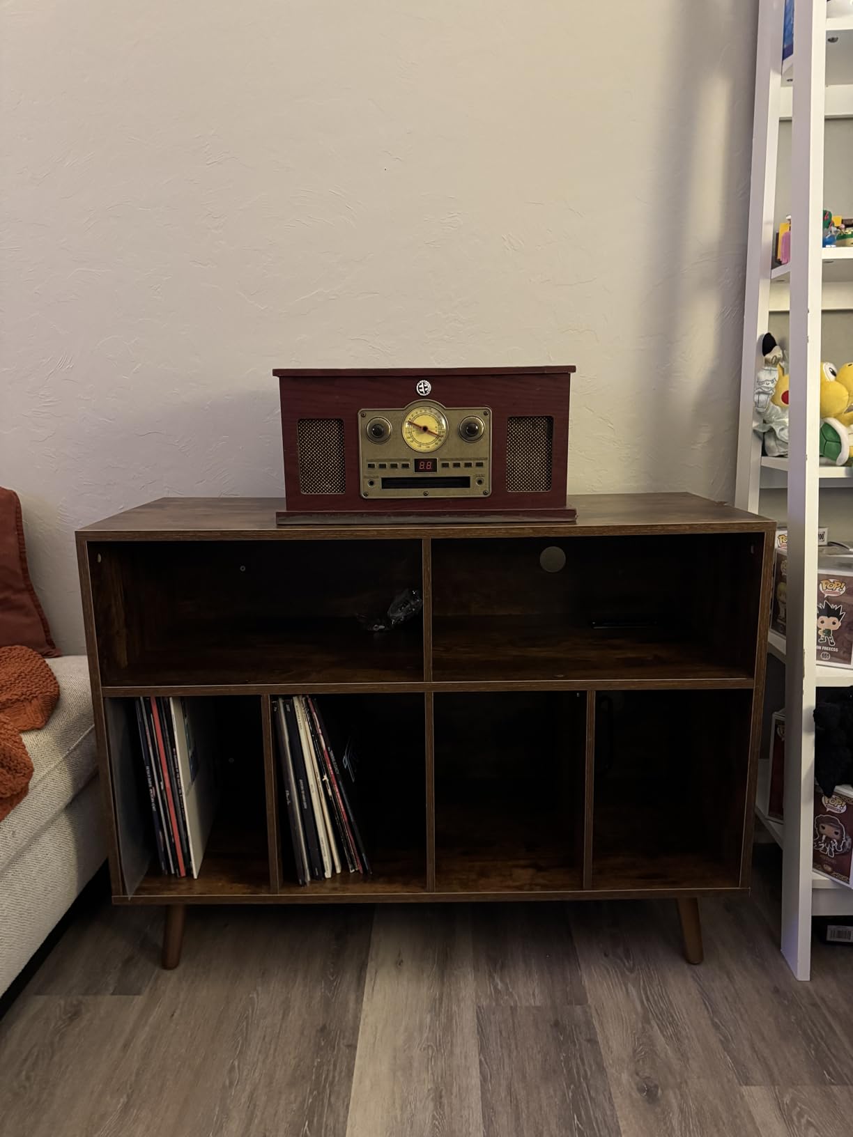 Cozy Castle Record Player Stand with Vinyl Storage Cabinet, Wood Turntable Table Open Shelf Holder Up to 350 Albums Cube Storage Organizer for Living Room, Office, Rustic Brown customer photo 1