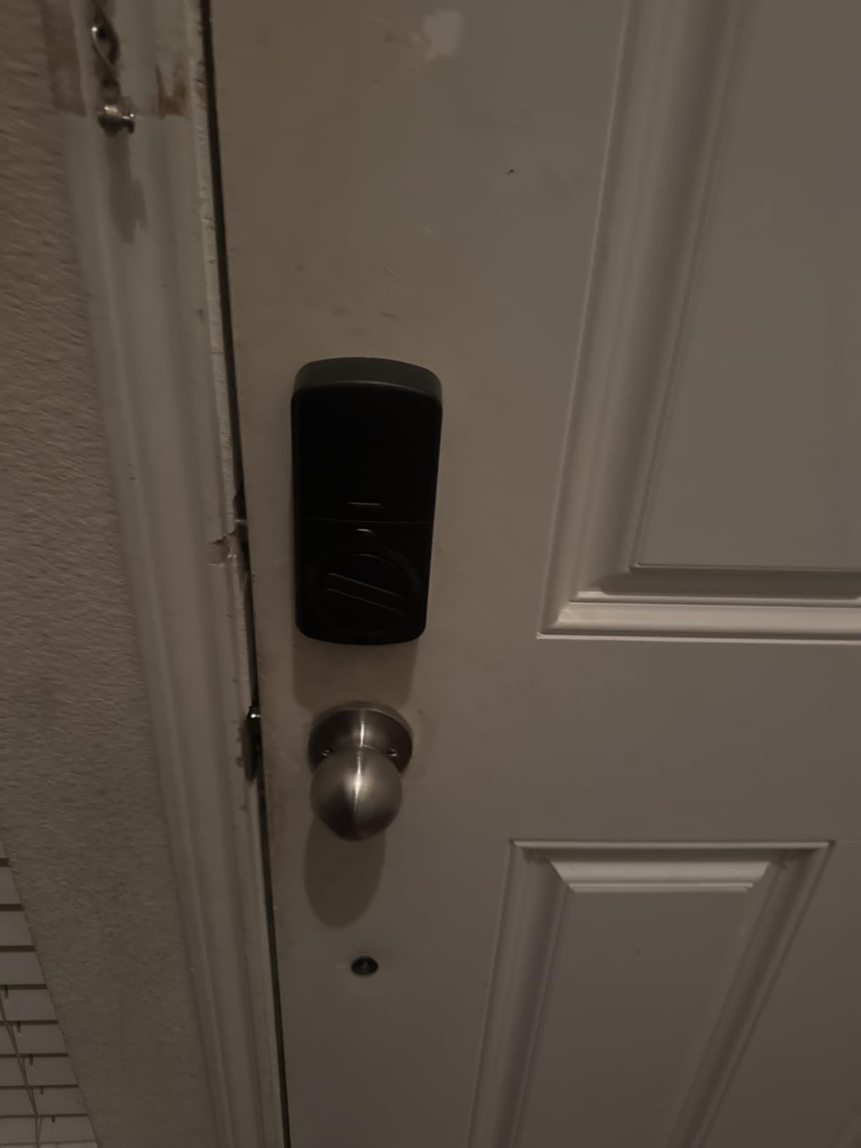 DESLOC B200 Fingerprint Smart Door Lock, Keyless Entry Deadbolt customer photo 1